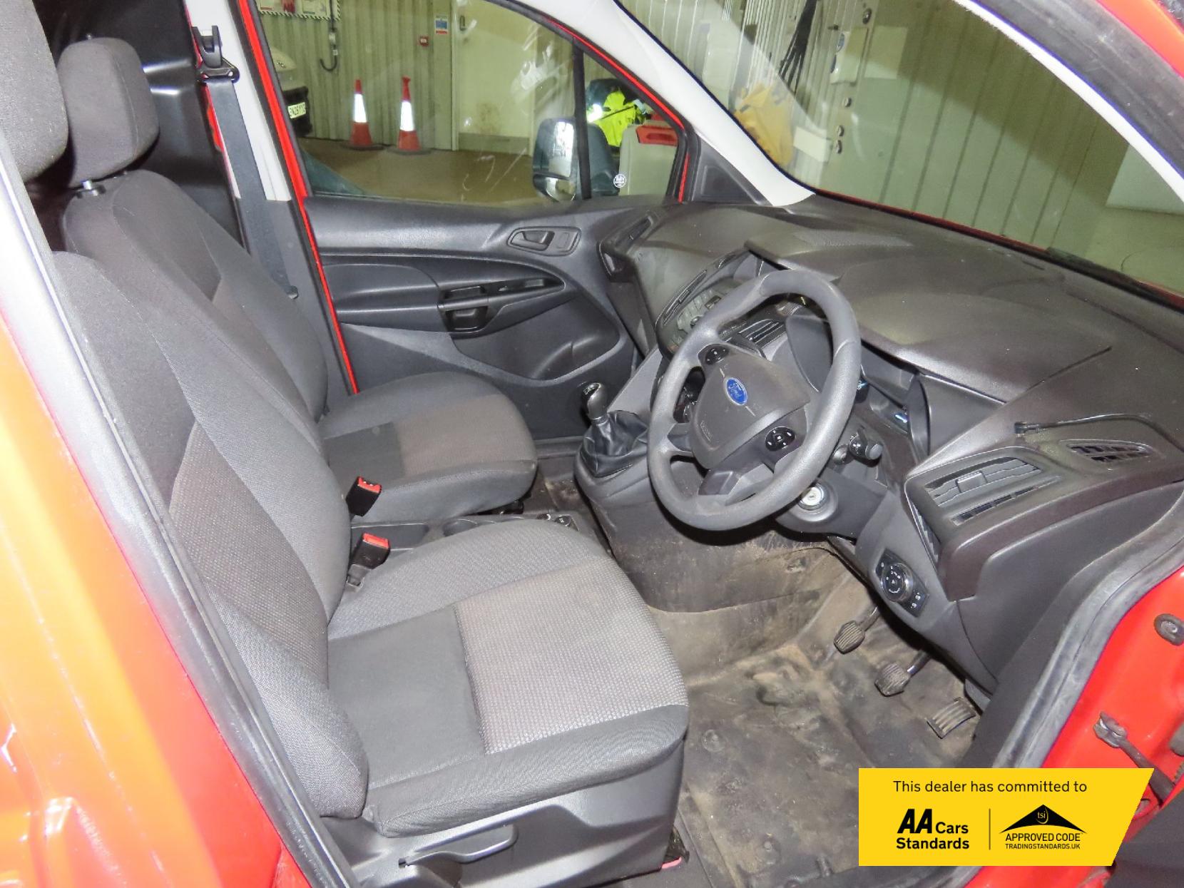 Ford Transit Connect 1.5 TDCi 210 ECOnetic Panel Van 5dr Diesel Manual L2 H1 (109 g/km, 99 bhp)
