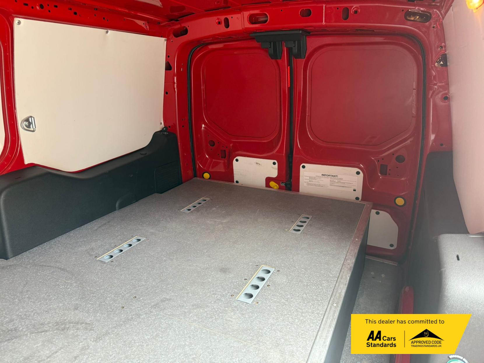 Ford Transit Connect 1.5 TDCi 210 ECOnetic Panel Van 5dr Diesel Manual L2 H1 (109 g/km, 99 bhp)