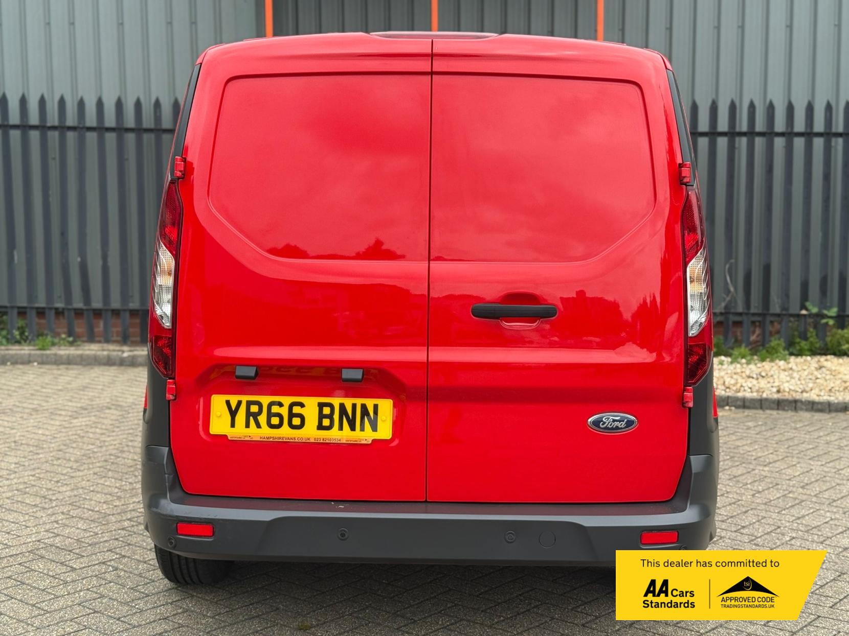 Ford Transit Connect 1.5 TDCi 210 ECOnetic Panel Van 5dr Diesel Manual L2 H1 (109 g/km, 99 bhp)