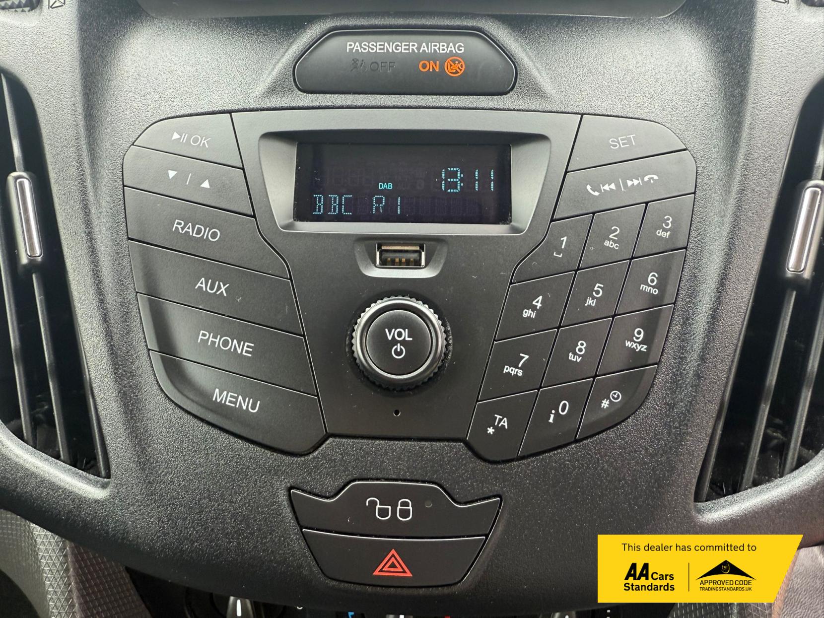 Ford Transit Connect 1.5 TDCi 210 ECOnetic Panel Van 5dr Diesel Manual L2 H1 (109 g/km, 99 bhp)