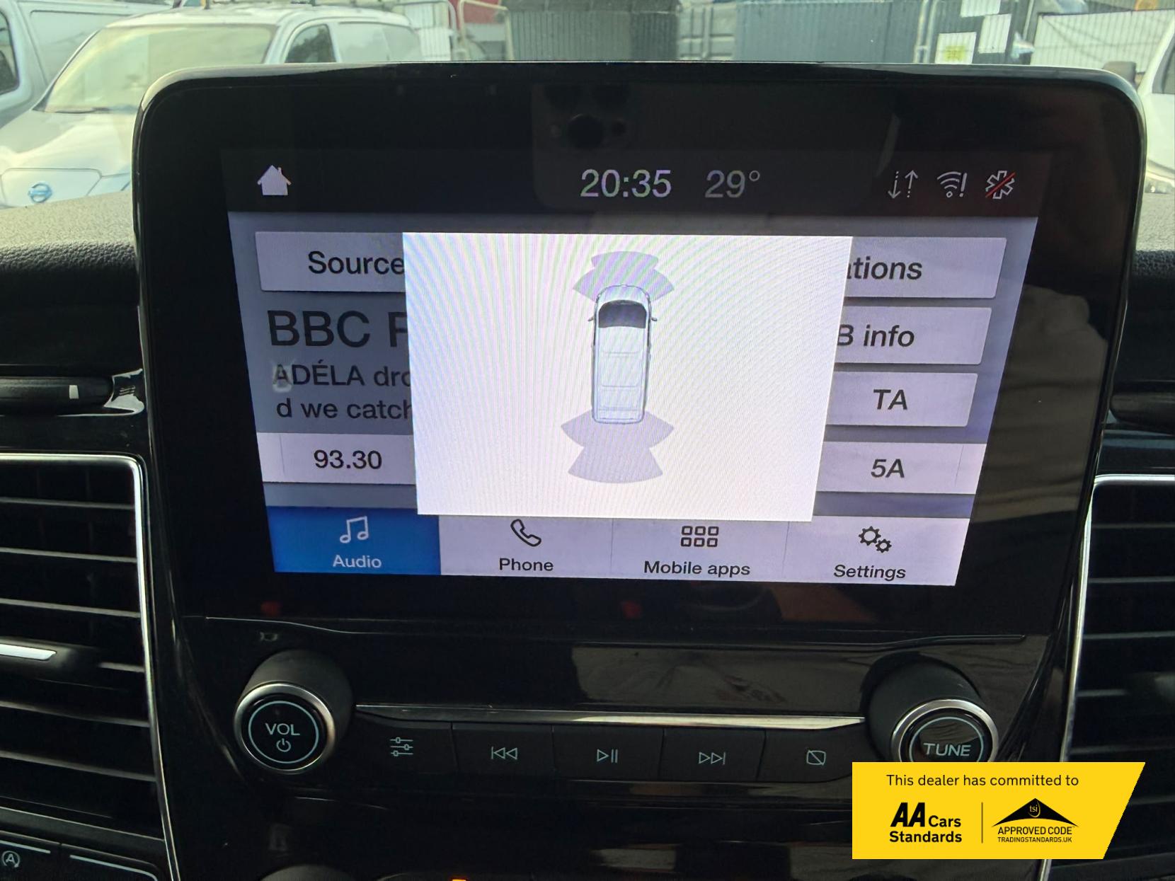 2021 Ford Transit Custom 2.0 300 EcoBlue Limited Panel Van 5dr Diesel Manual L2 H1 Euro 6 (s/s) (130 ps) - Thumbnail 11