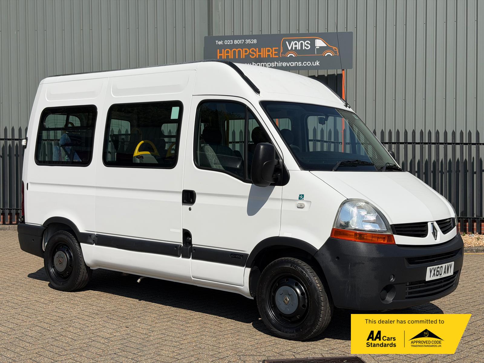 2010 Renault Master 2.5D SL33 Minibus 4dr Diesel Manual FWD L1 H2 (78 bhp)