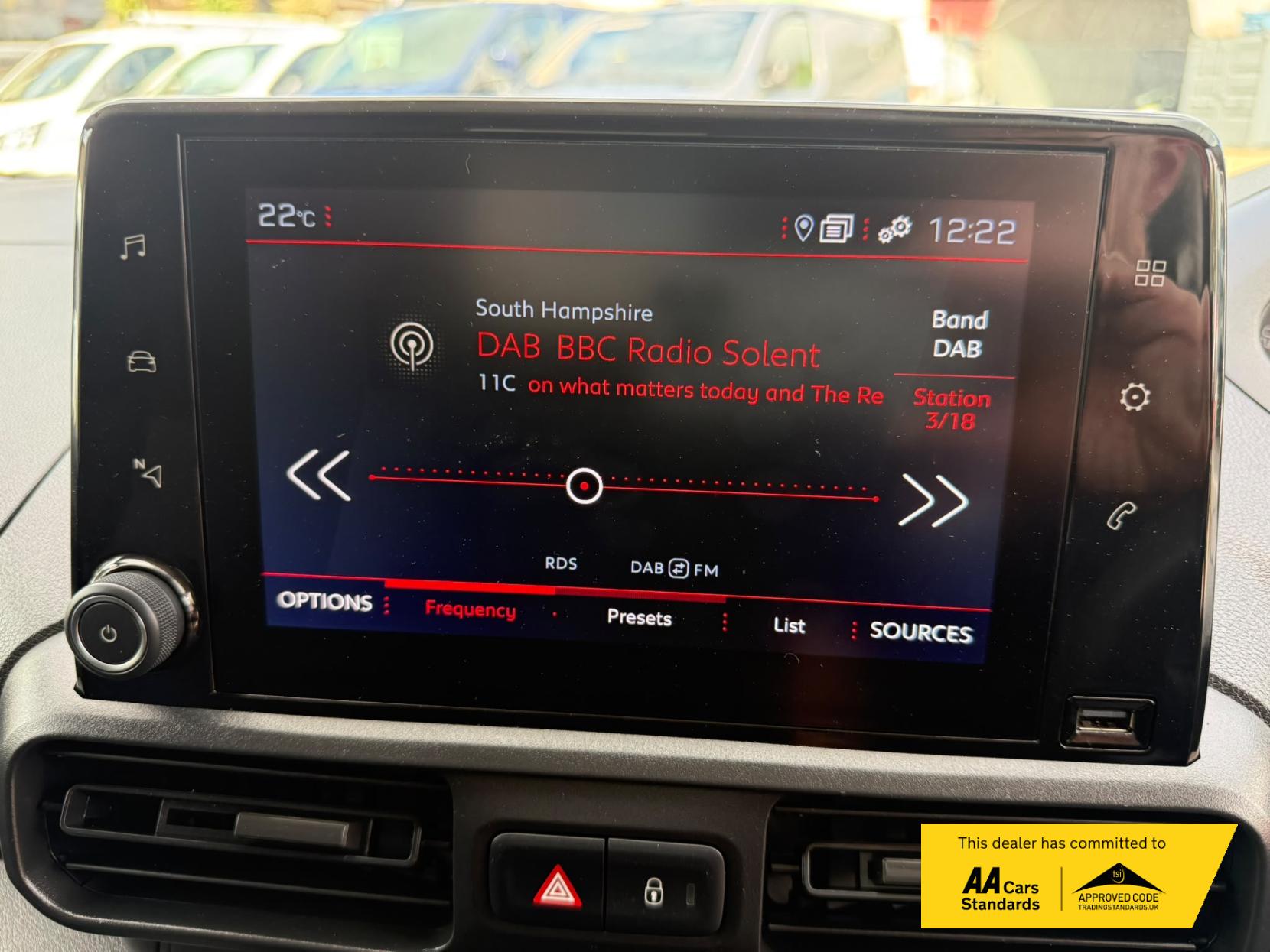 2021 Peugeot Partner 1.5 BlueHDi 650 S Standard Panel Van 5dr Diesel Manual SWB Euro 6 (s/s) (75 bhp) - Thumbnail 12