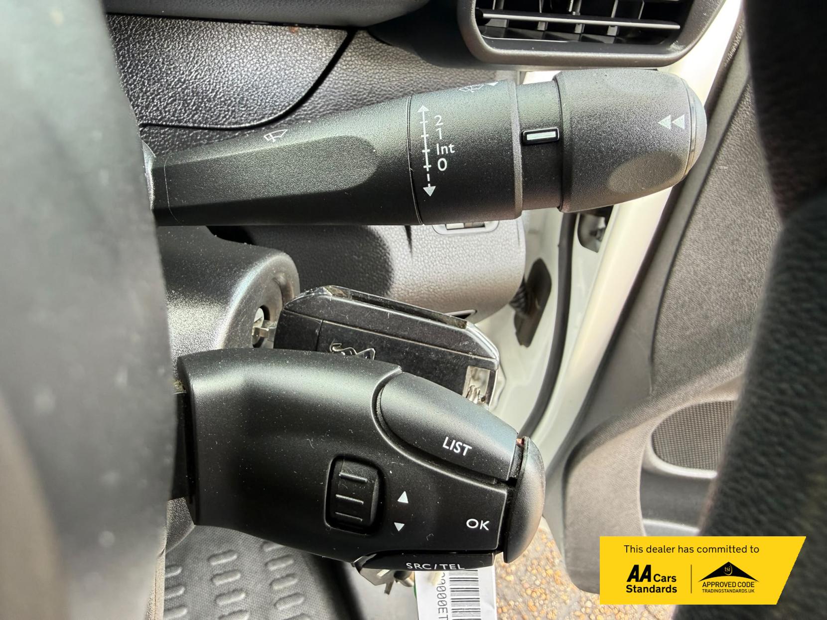 2021 Peugeot Partner 1.5 BlueHDi 650 S Standard Panel Van 5dr Diesel Manual SWB Euro 6 (s/s) (75 bhp) - Thumbnail 32