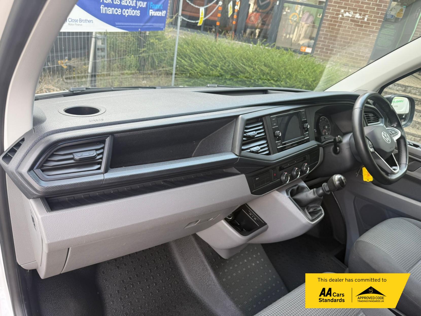 Volkswagen Transporter 2.0 TDI T28 Startline Panel Van 5dr Diesel Manual FWD LWB High Roof Euro 6 (s/s) (90 ps)