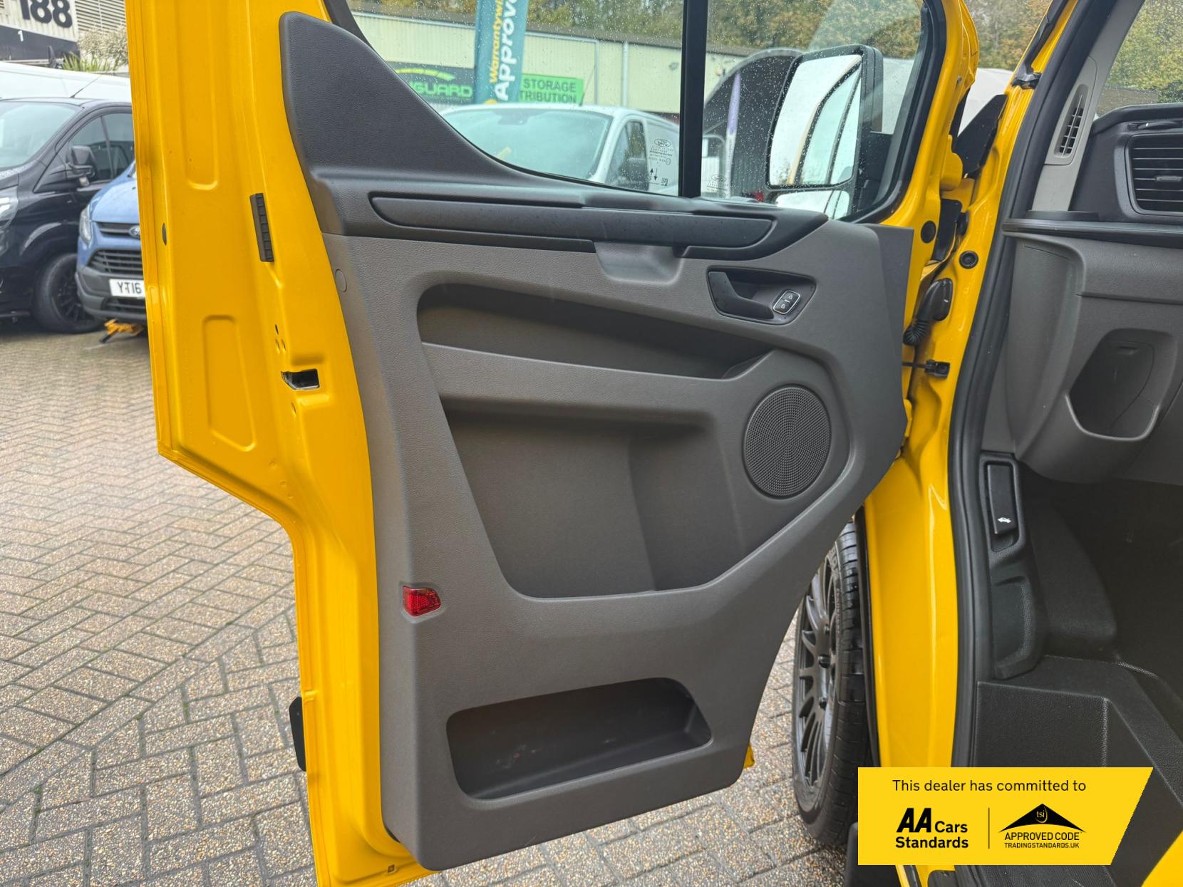 Ford Transit Custom 2.0 340 EcoBlue Leader Panel Van 5dr Diesel Manual L1 H1 Euro 6 (s/s) (130 ps)