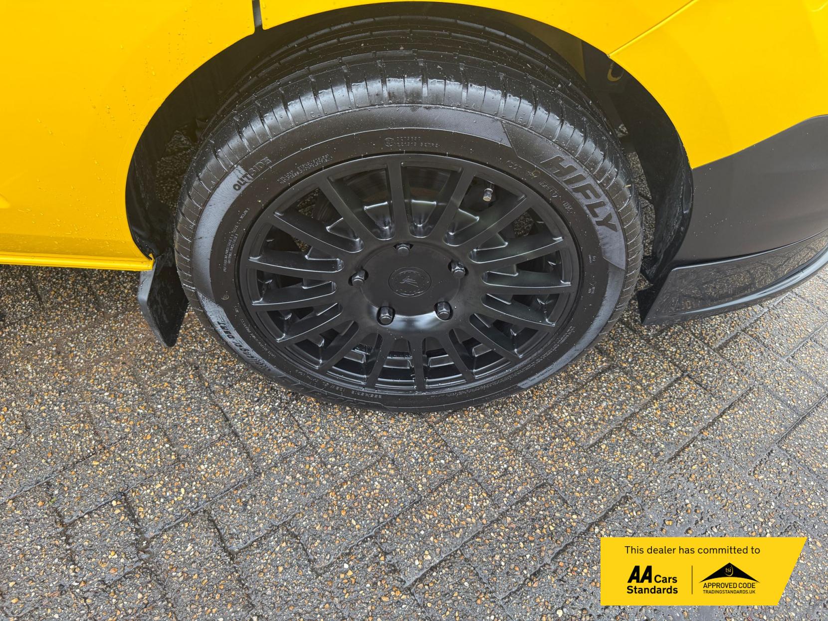 Ford Transit Custom 2.0 340 EcoBlue Leader Panel Van 5dr Diesel Manual L1 H1 Euro 6 (s/s) (130 ps)