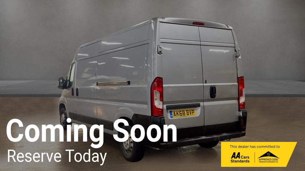 Peugeot Boxer 2.0 BlueHDi 335 Professional Panel Van 5dr Diesel Manual L3 H2 Euro 6 (130 ps)