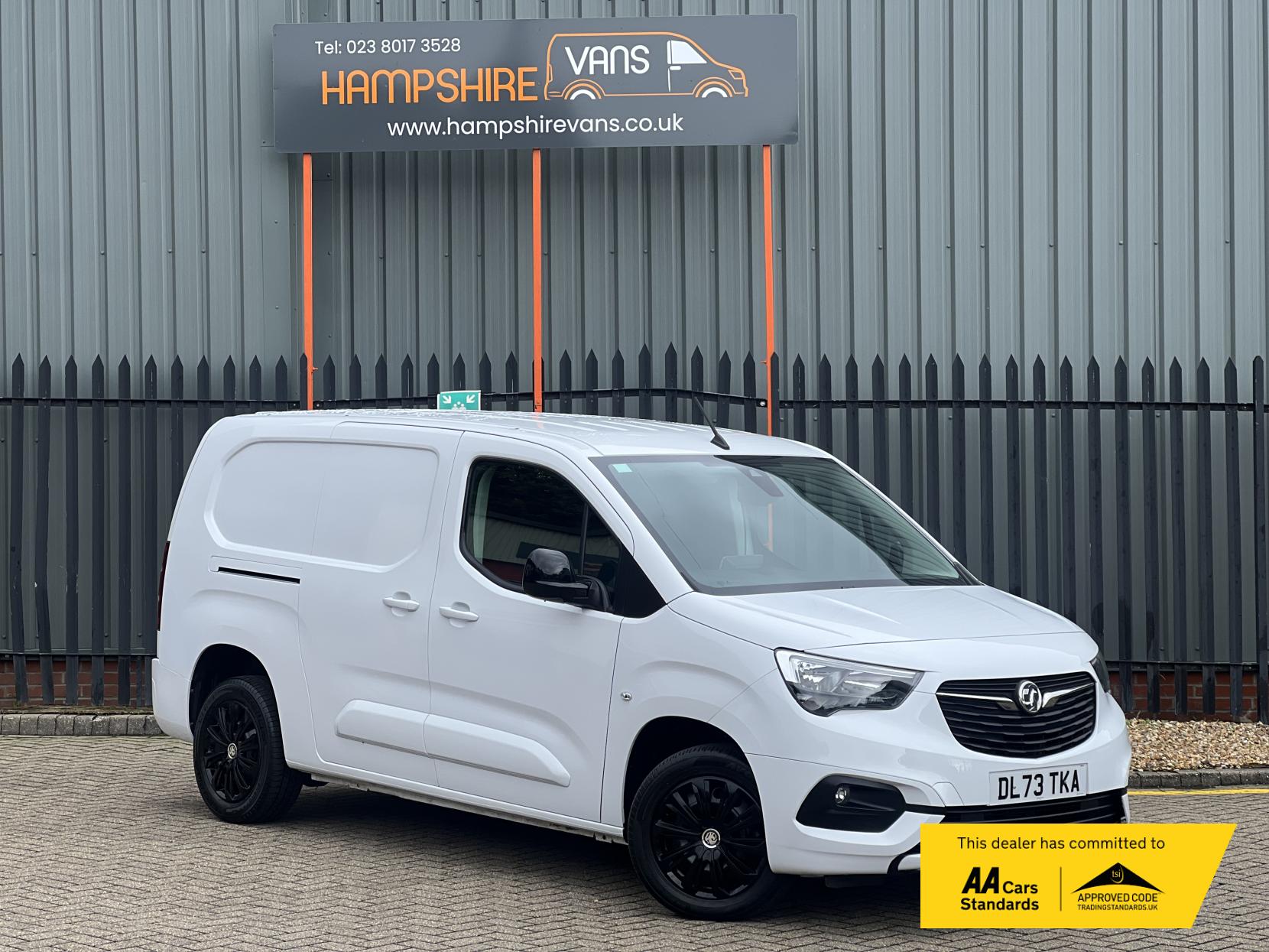 Vauxhall Combo 1.5 Turbo D 2300 Pro Panel Van 6dr Diesel Manual L2 H1 Euro 6 (s/s) (100 ps)