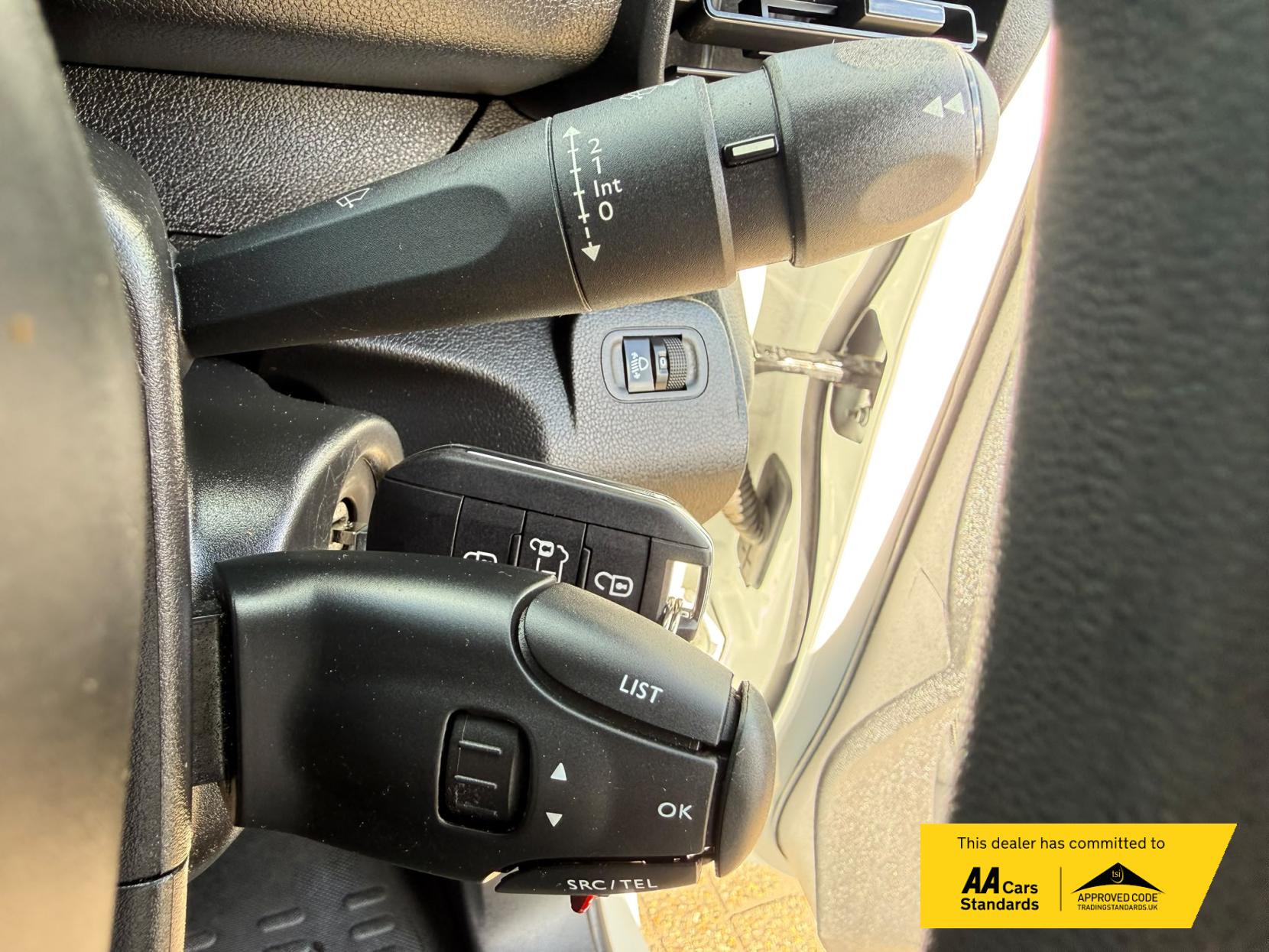 2020 Peugeot Partner 1.5 BlueHDi 1000 Professional Standard Panel Van 5dr Diesel Manual SWB Euro 6 (s/s) (100 bhp) - Thumbnail 44