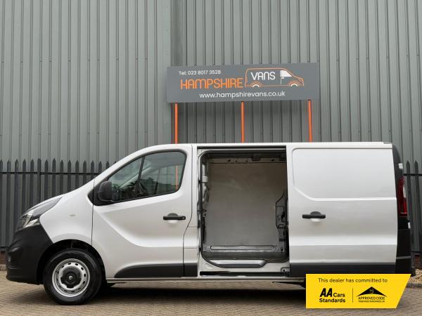 Vauxhall Vivaro 1.6 CDTi 2700 Panel Van 5dr Diesel Manual L1 H1 Euro 6 (s/s) (95 ps)