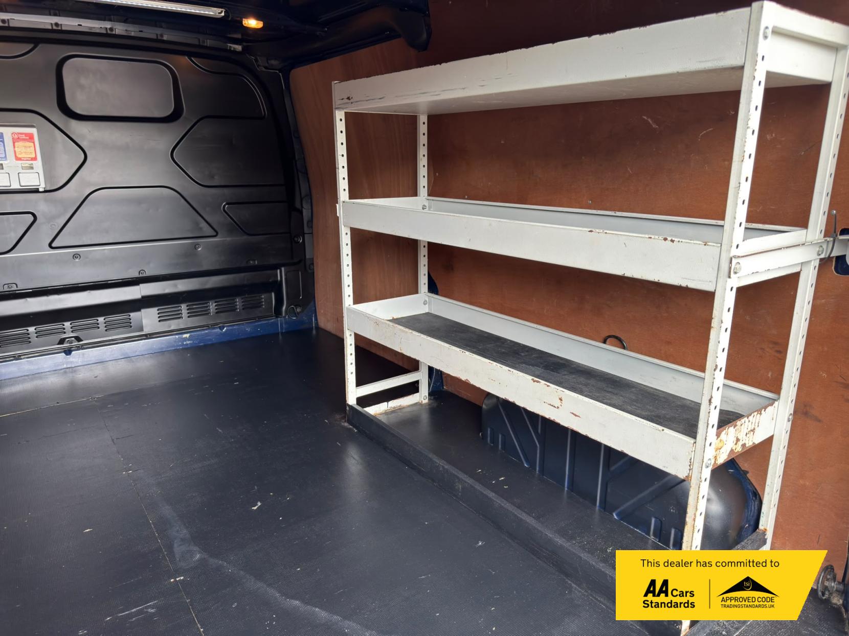 2013 Ford Transit Custom 2.2 TDCi 330 Trend Panel Van 5dr Diesel Manual L2 H1 (197 g/km, 123 bhp) - Thumbnail 14