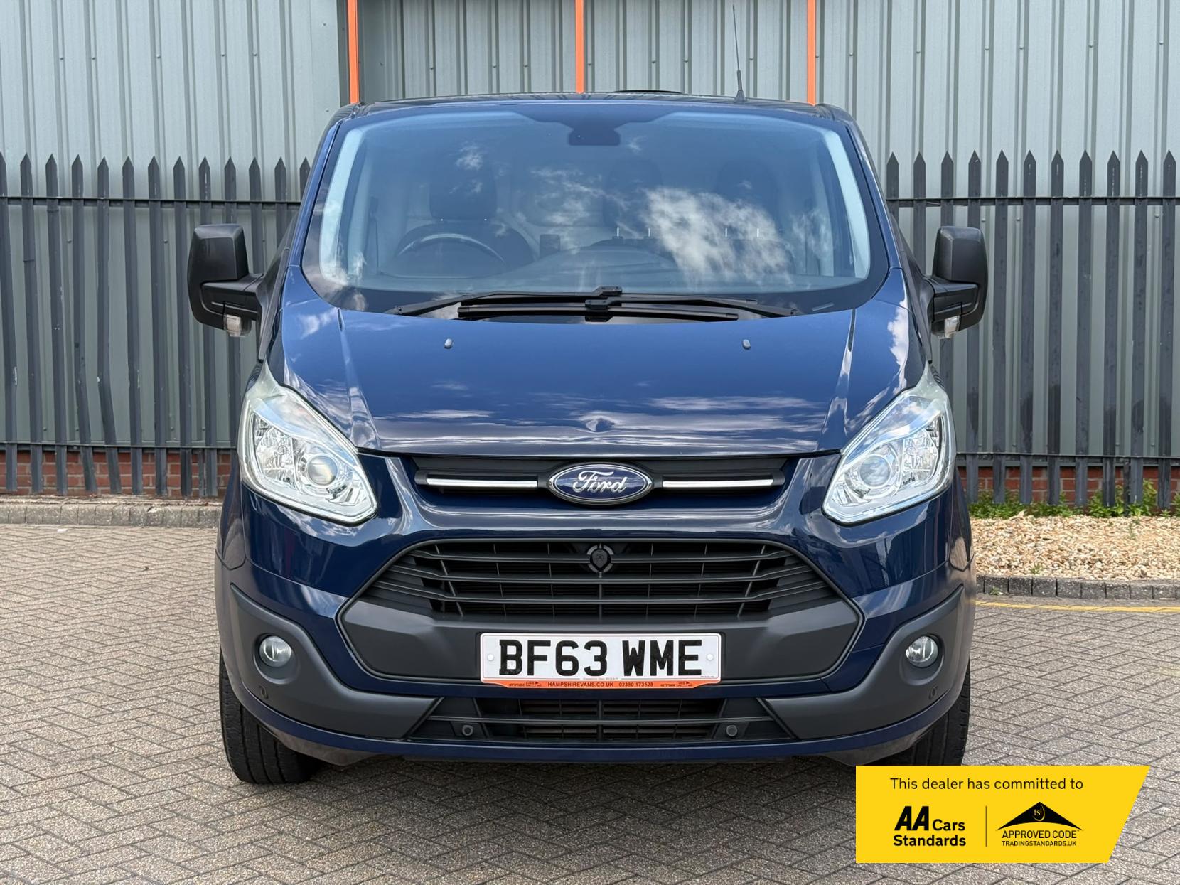 2013 Ford Transit Custom 2.2 TDCi 330 Trend Panel Van 5dr Diesel Manual L2 H1 (197 g/km, 123 bhp) - Thumbnail 8