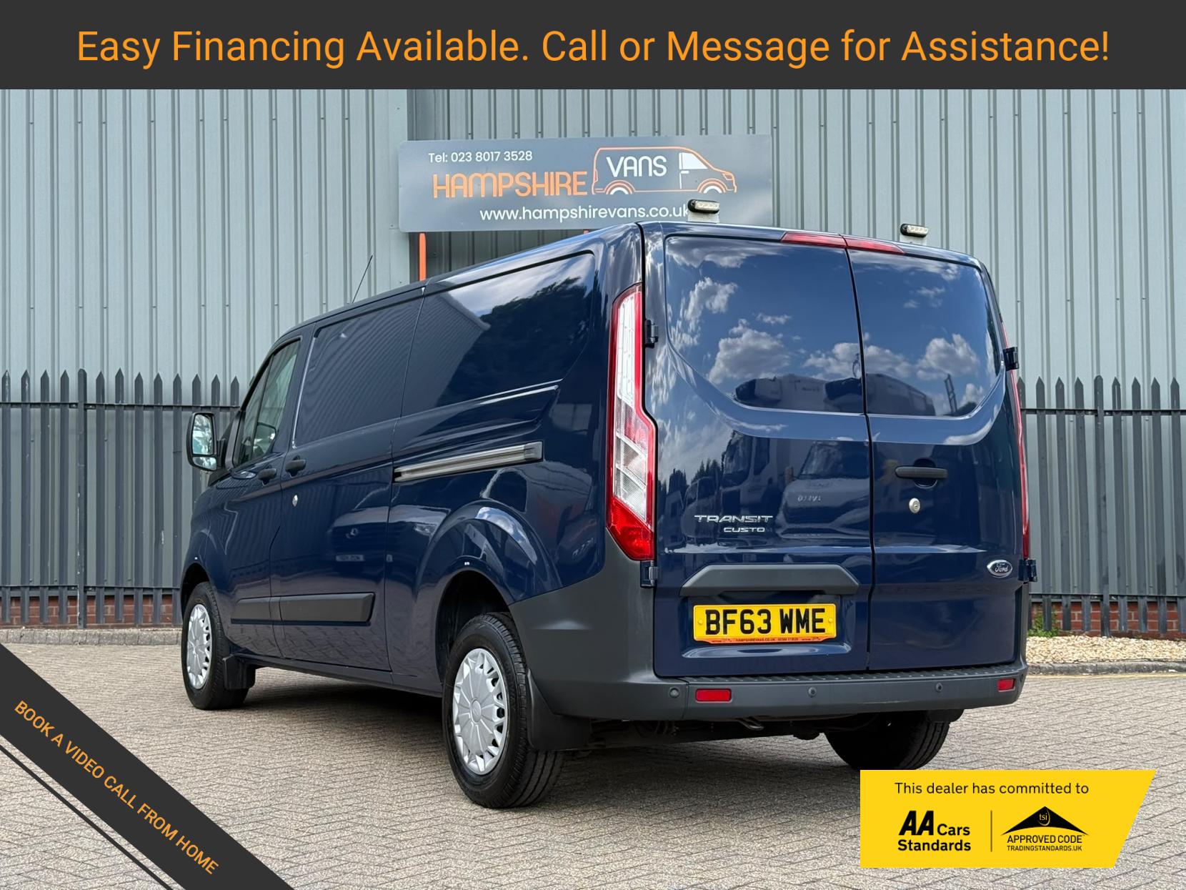 2013 Ford Transit Custom 2.2 TDCi 330 Trend Panel Van 5dr Diesel Manual L2 H1 (197 g/km, 123 bhp) - Thumbnail 3