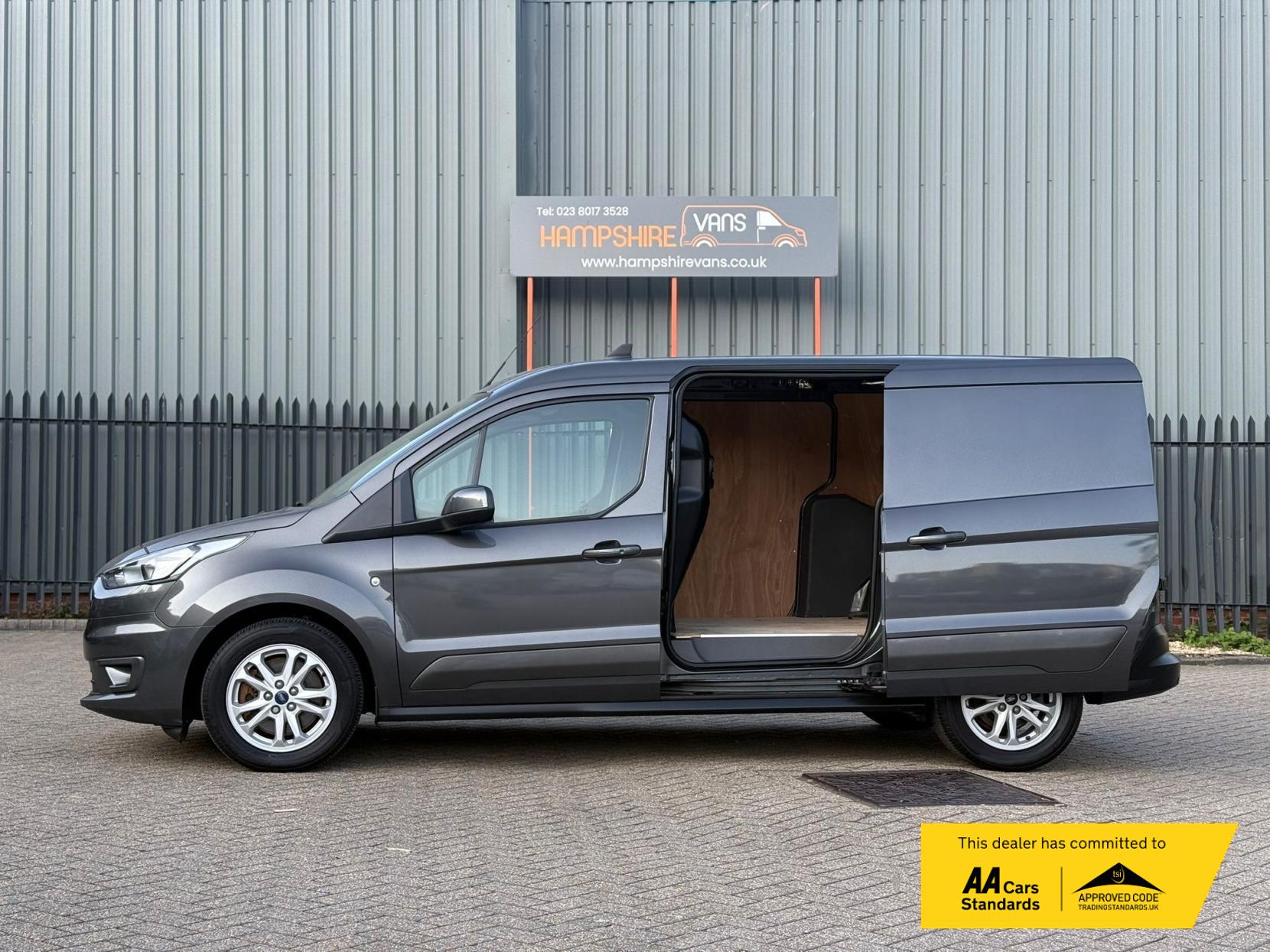 2021 Ford Transit Connect 1.5 240 EcoBlue Limited Panel Van 5dr Diesel Auto L2 Euro 6 (s/s) (120 ps) - Thumbnail 6