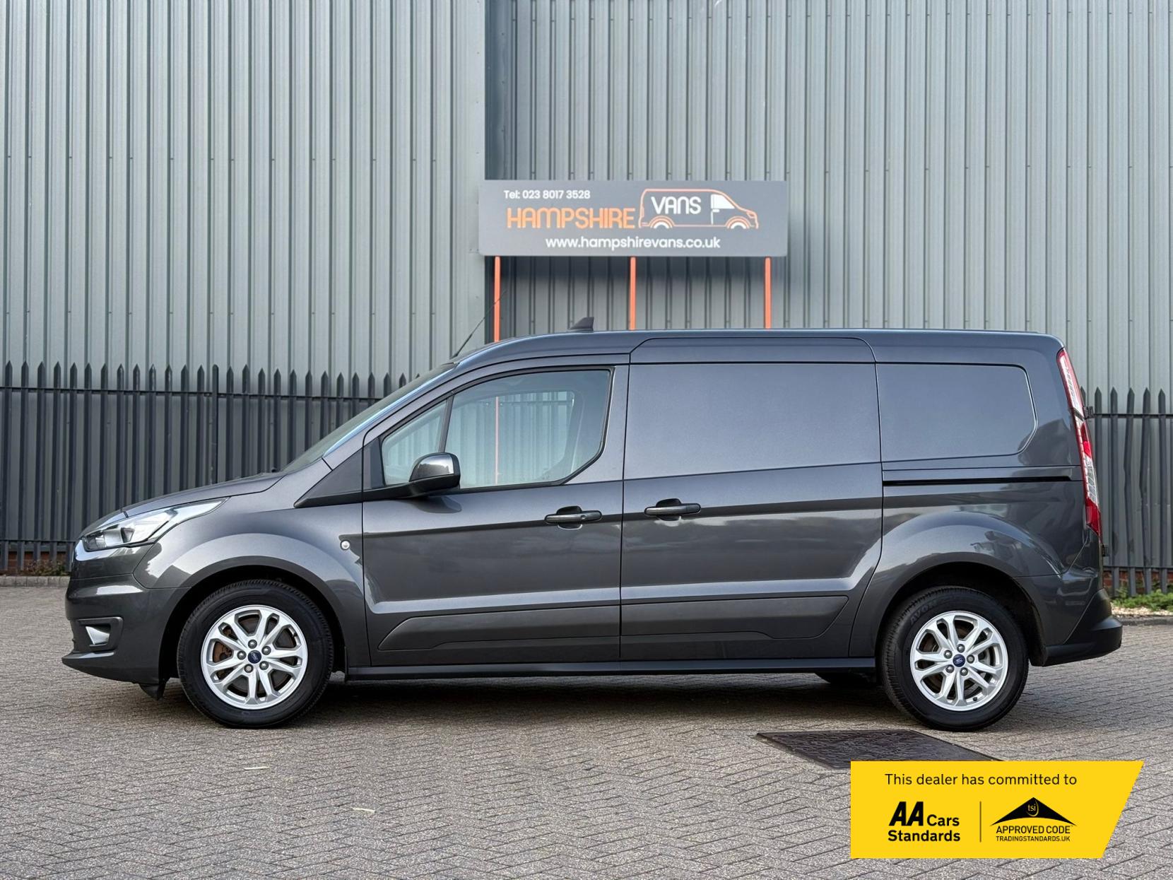 2021 Ford Transit Connect 1.5 240 EcoBlue Limited Panel Van 5dr Diesel Auto L2 Euro 6 (s/s) (120 ps) - Thumbnail 5