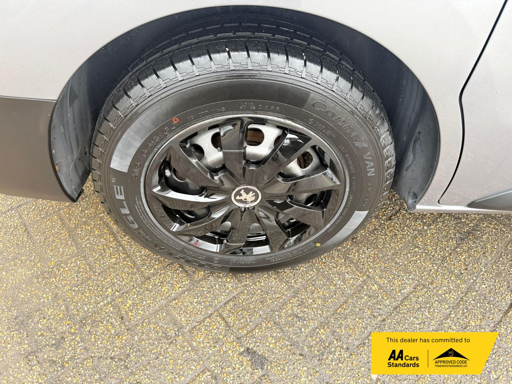 Peugeot Expert 1.5 BlueHDi 1000 Professional Compact Panel Van 6dr Diesel Manual SWB Euro 6 (s/s) (100 bhp)