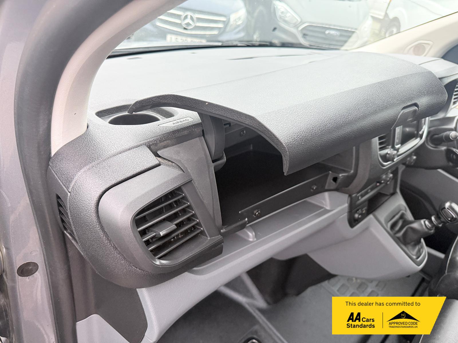 Peugeot Expert 1.5 BlueHDi 1000 Professional Compact Panel Van 6dr Diesel Manual SWB Euro 6 (s/s) (100 bhp)