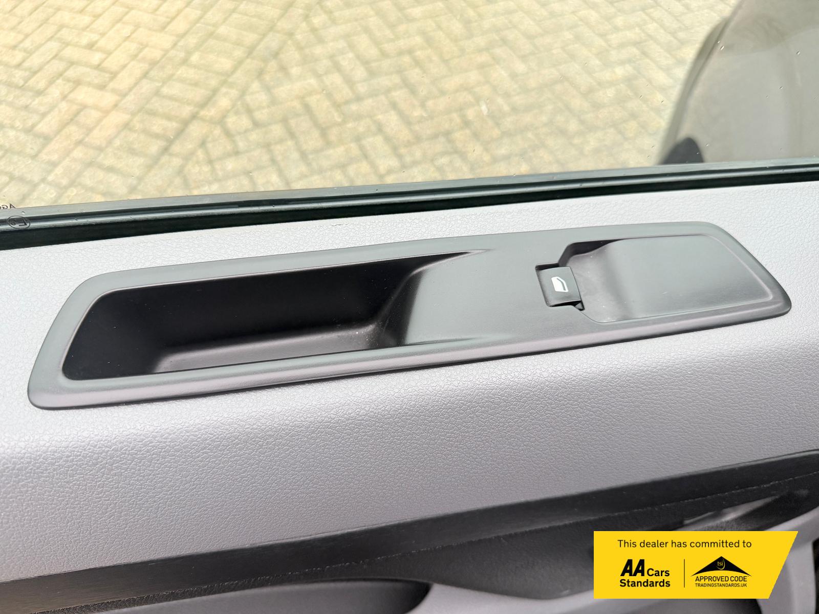 Peugeot Expert 1.5 BlueHDi 1000 Professional Compact Panel Van 6dr Diesel Manual SWB Euro 6 (s/s) (100 bhp)