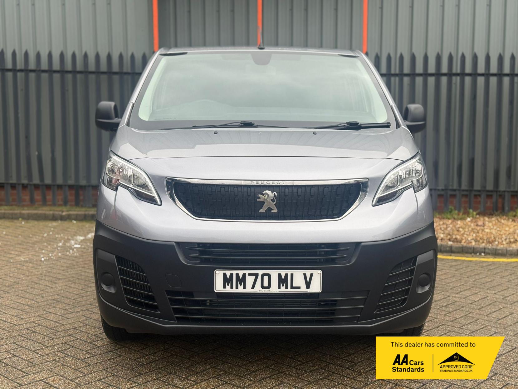Peugeot Expert 1.5 BlueHDi 1000 Professional Compact Panel Van 6dr Diesel Manual SWB Euro 6 (s/s) (100 bhp)