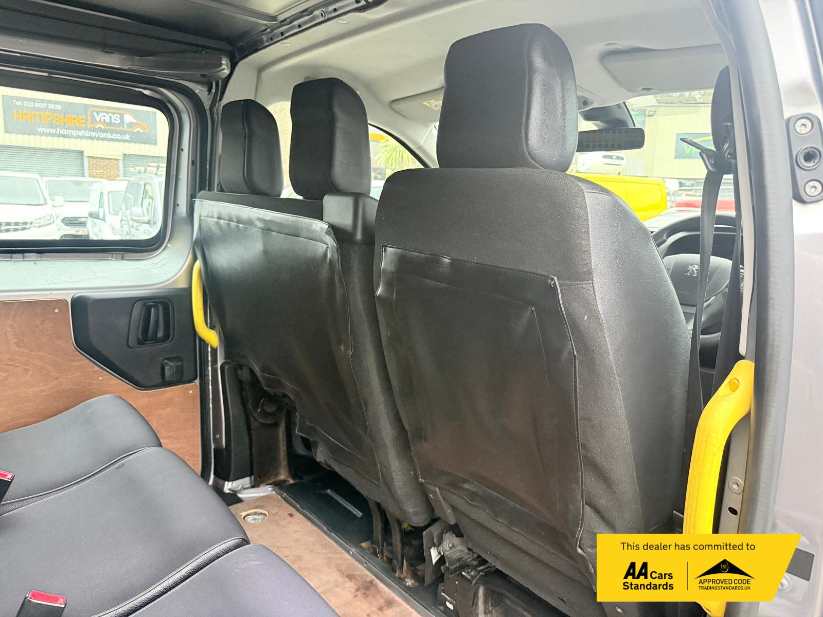 Peugeot Expert 1.5 BlueHDi 1000 Professional Compact Panel Van 6dr Diesel Manual SWB Euro 6 (s/s) (100 bhp)