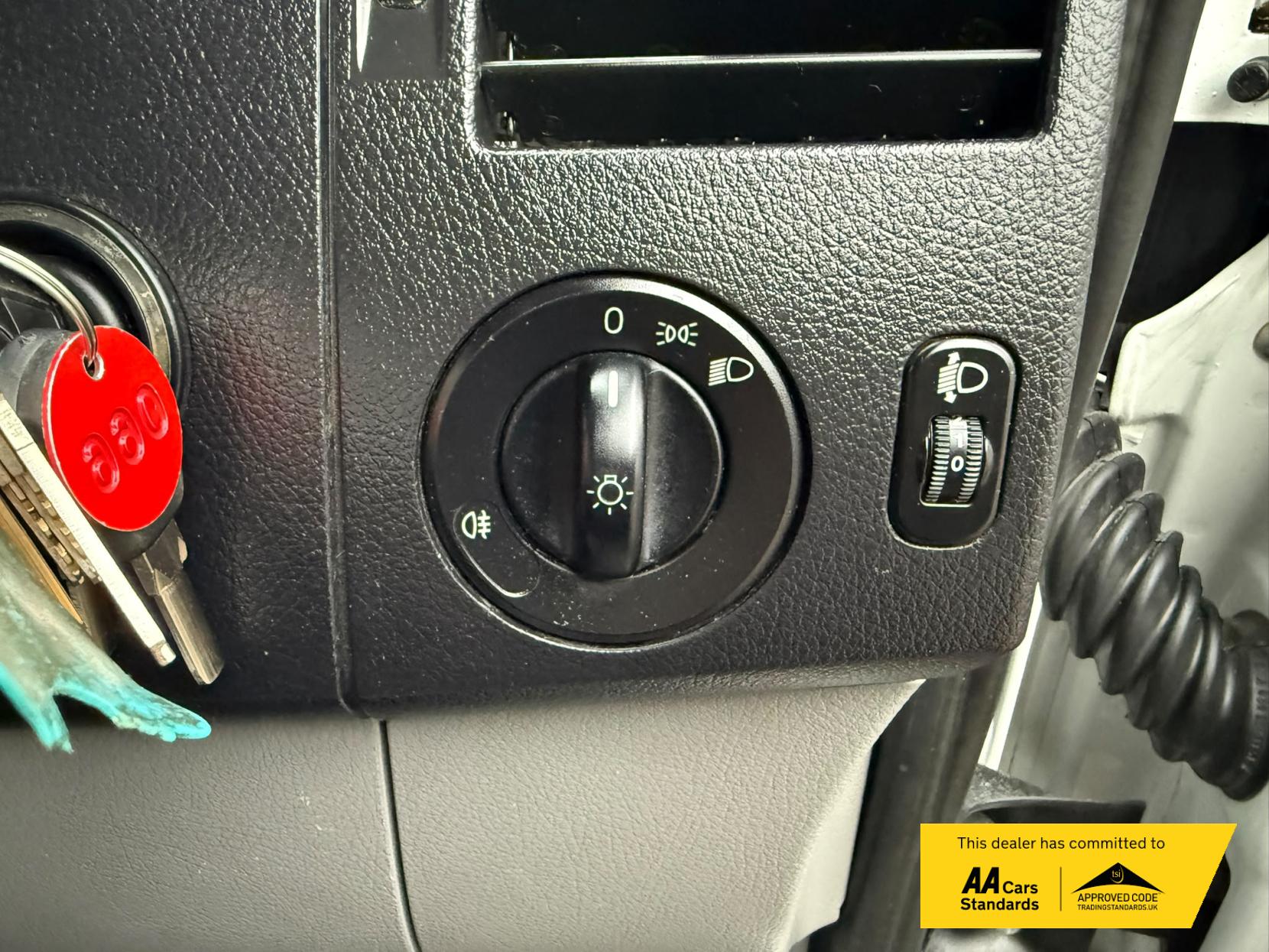 2015 Mercedes-Benz Sprinter 2.1 310 CDi Panel Van 4dr Diesel Manual RWD L3 H3 (240 g/km, 95 bhp) - Thumbnail 14