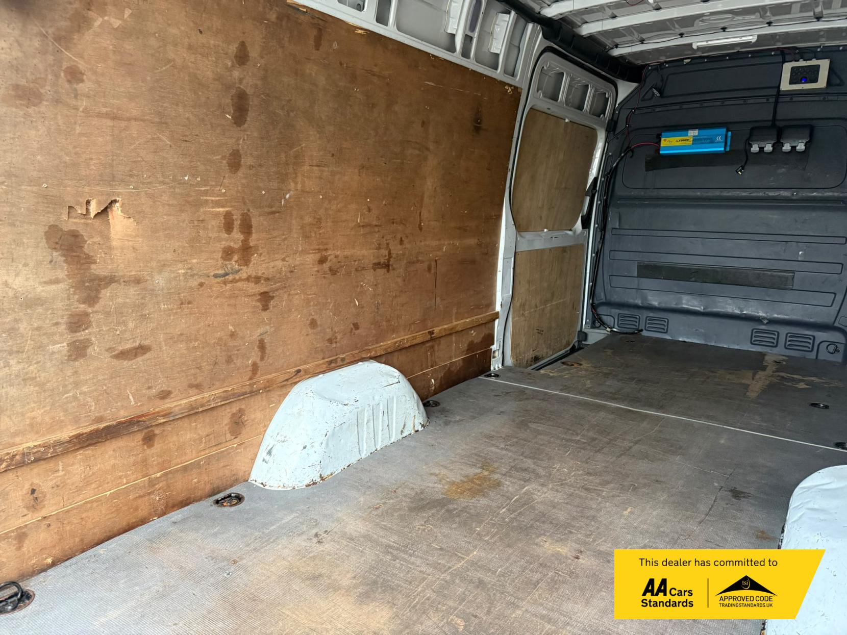 2015 Mercedes-Benz Sprinter 2.1 310 CDi Panel Van 4dr Diesel Manual RWD L3 H3 (240 g/km, 95 bhp) - Thumbnail 45