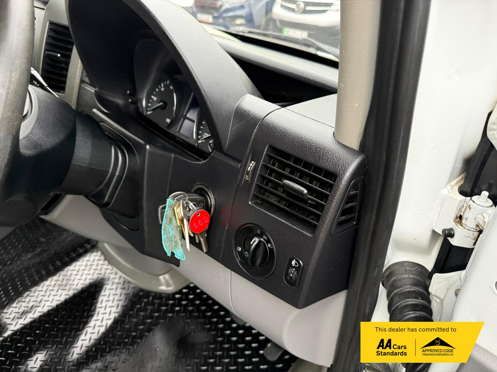 2015 Mercedes-Benz Sprinter 2.1 310 CDi Panel Van 4dr Diesel Manual RWD L3 H3 (240 g/km, 95 bhp) - Thumbnail 13