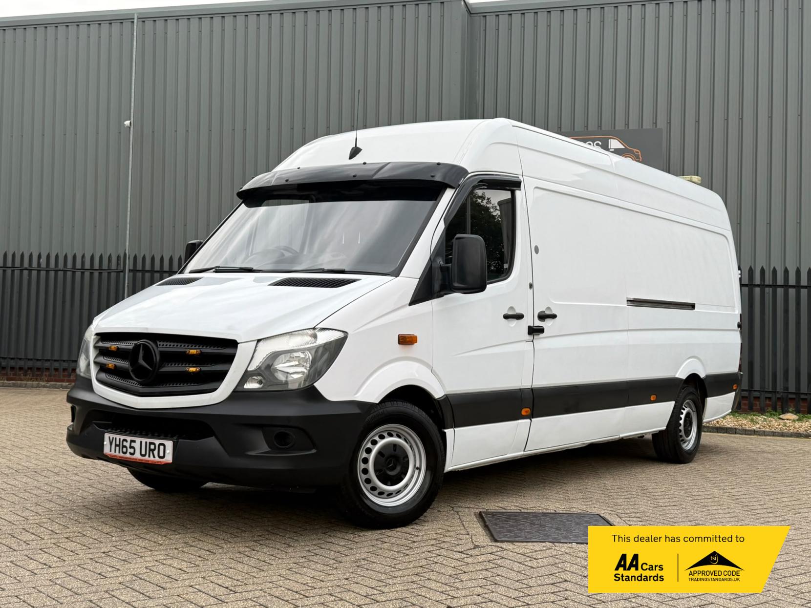 2015 Mercedes-Benz Sprinter 2.1 310 CDi Panel Van 4dr Diesel Manual RWD L3 H3 (240 g/km, 95 bhp) - Thumbnail 2