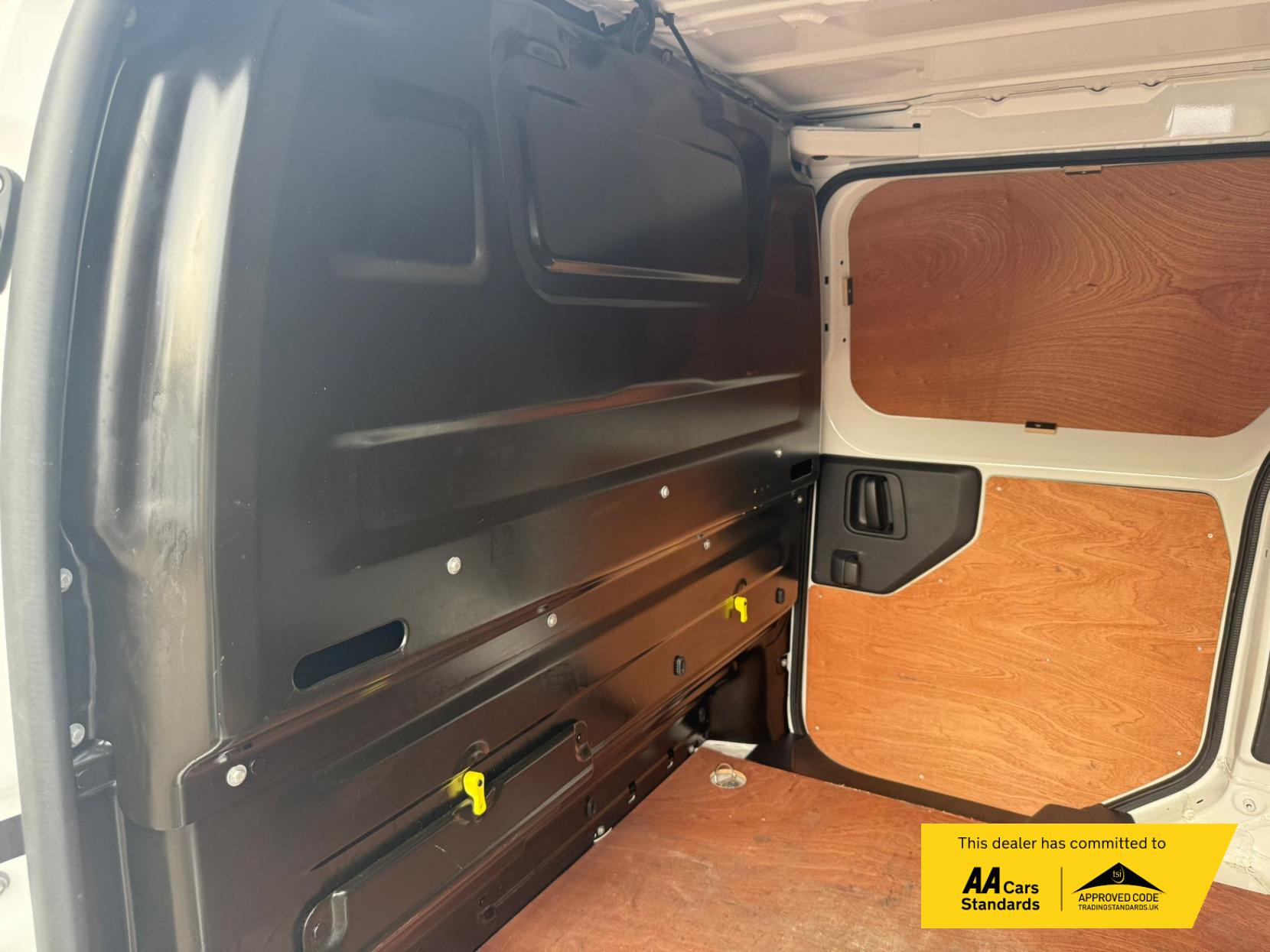 Peugeot Expert 1.5 BlueHDi 1000 Professional Compact Panel Van 6dr Diesel Manual SWB Euro 6 (s/s) (100 bhp)