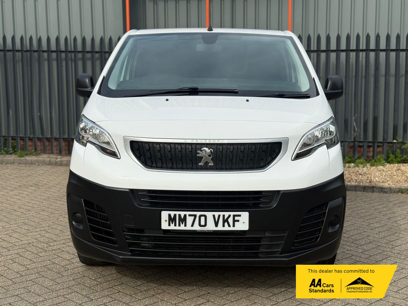 Peugeot Expert 1.5 BlueHDi 1000 Professional Compact Panel Van 6dr Diesel Manual SWB Euro 6 (s/s) (100 bhp)