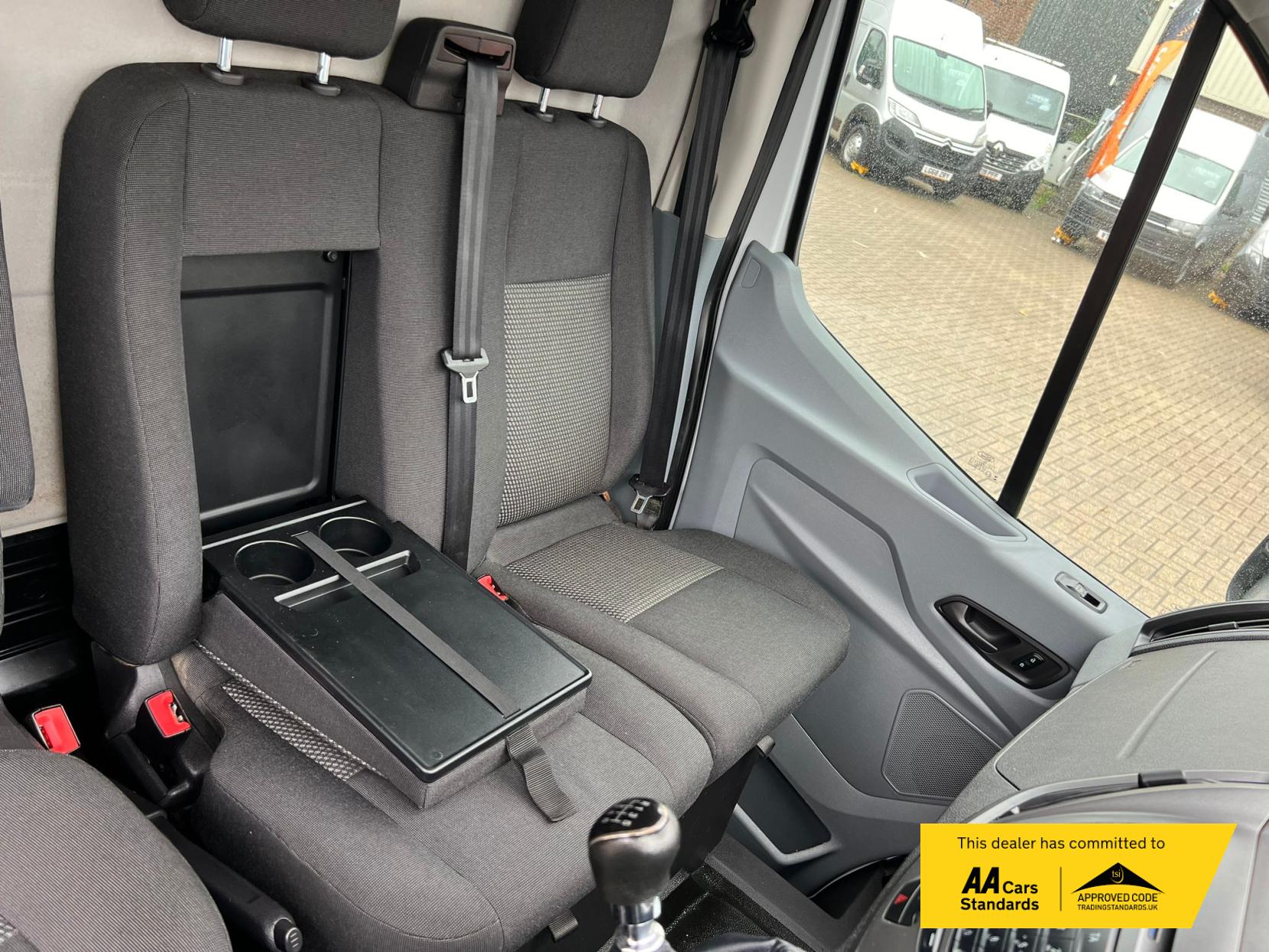 Ford Transit 2.2 TDCi 350 Panel Van 5dr Diesel Manual RWD L3 H3 Euro 5 (125 ps)