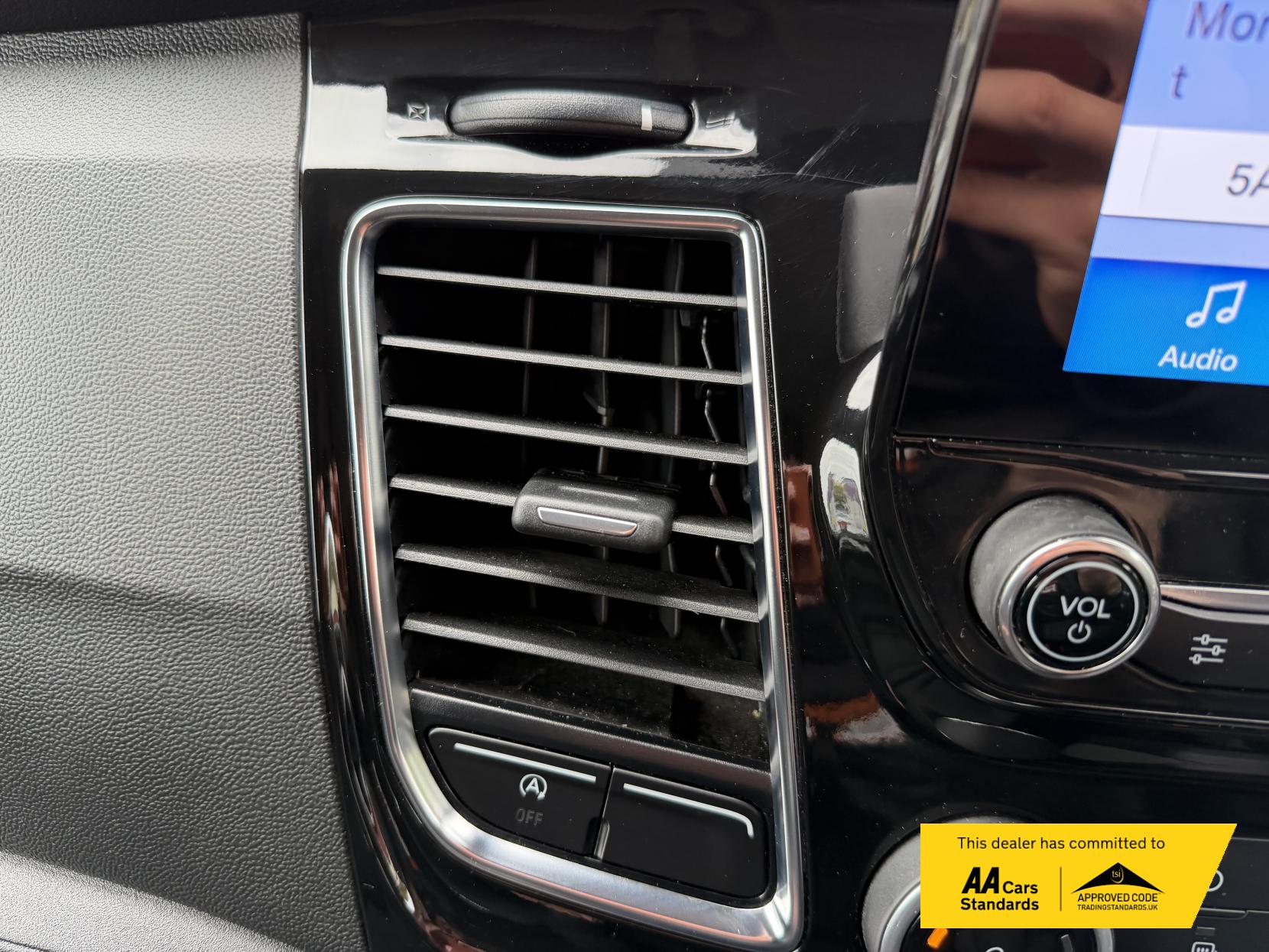 Ford Transit Custom 2.0 300 EcoBlue Limited Panel Van 5dr Diesel Auto L2 H1 Euro 6 (s/s) (130 ps)