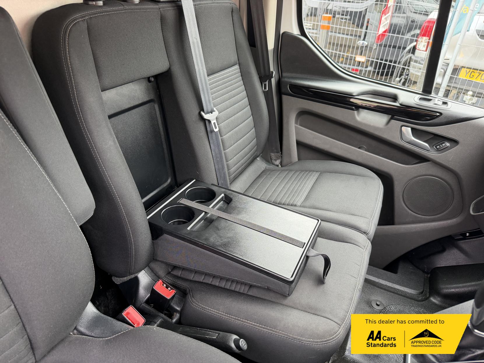 Ford Transit Custom 2.0 300 EcoBlue Limited Panel Van 5dr Diesel Auto L2 H1 Euro 6 (s/s) (130 ps)