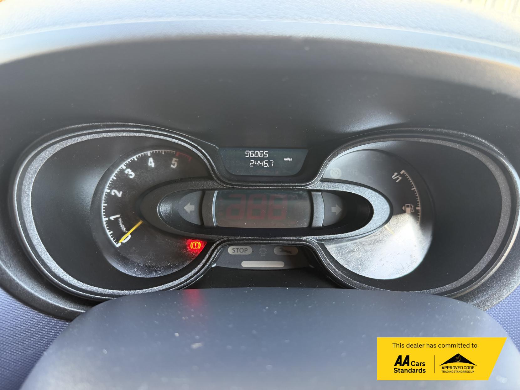 2016 Vauxhall Vivaro 1.6 CDTi 2900 ecoFLEX Panel Van 5dr Diesel Manual L1 H1 Euro 5 (s/s) (90 ps) - Thumbnail 36