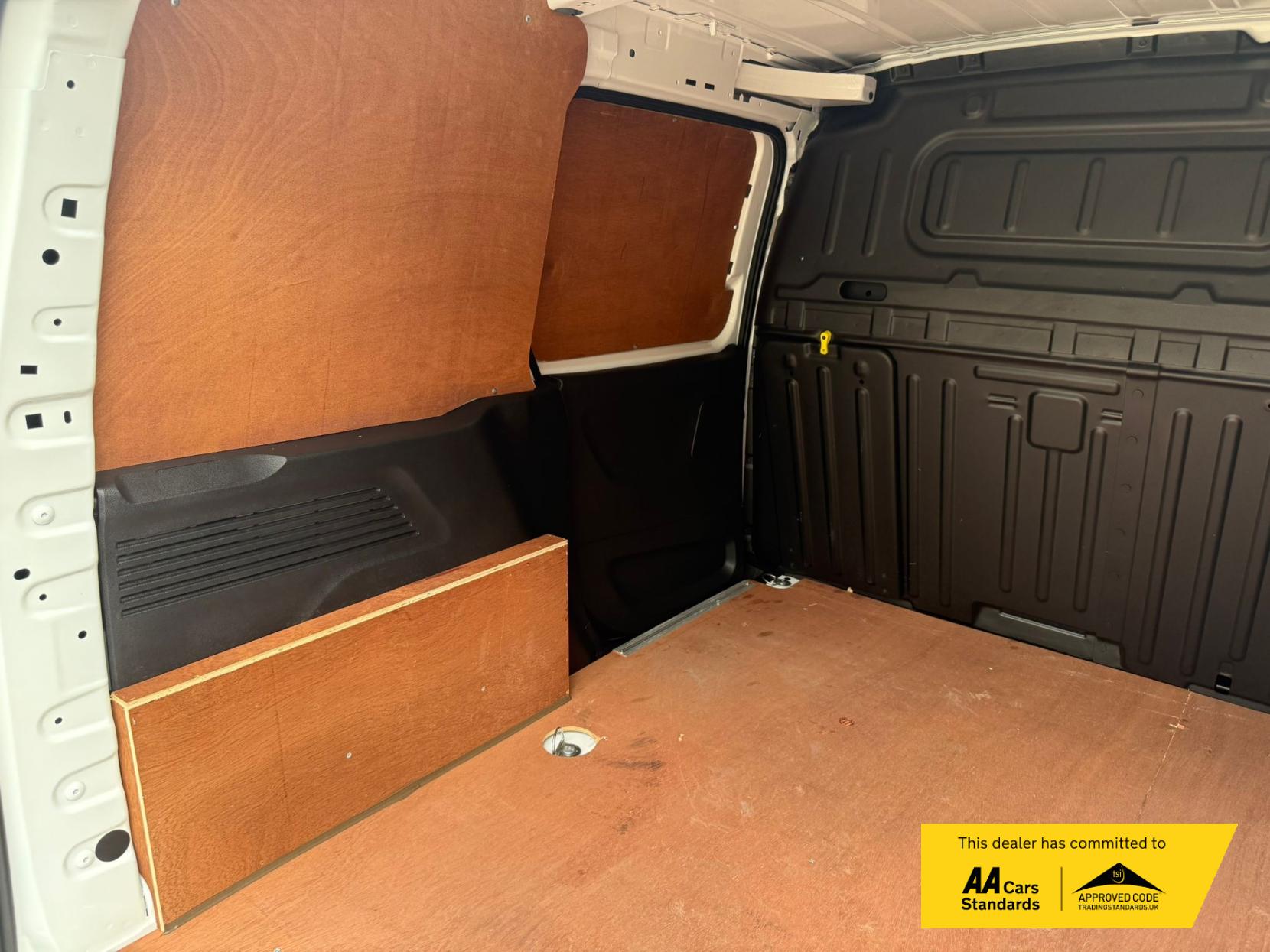 Vauxhall Combo 1.5 Turbo D 2300 Sportive Panel Van 4dr Diesel Manual L1 H1 Euro 6 (100 ps)