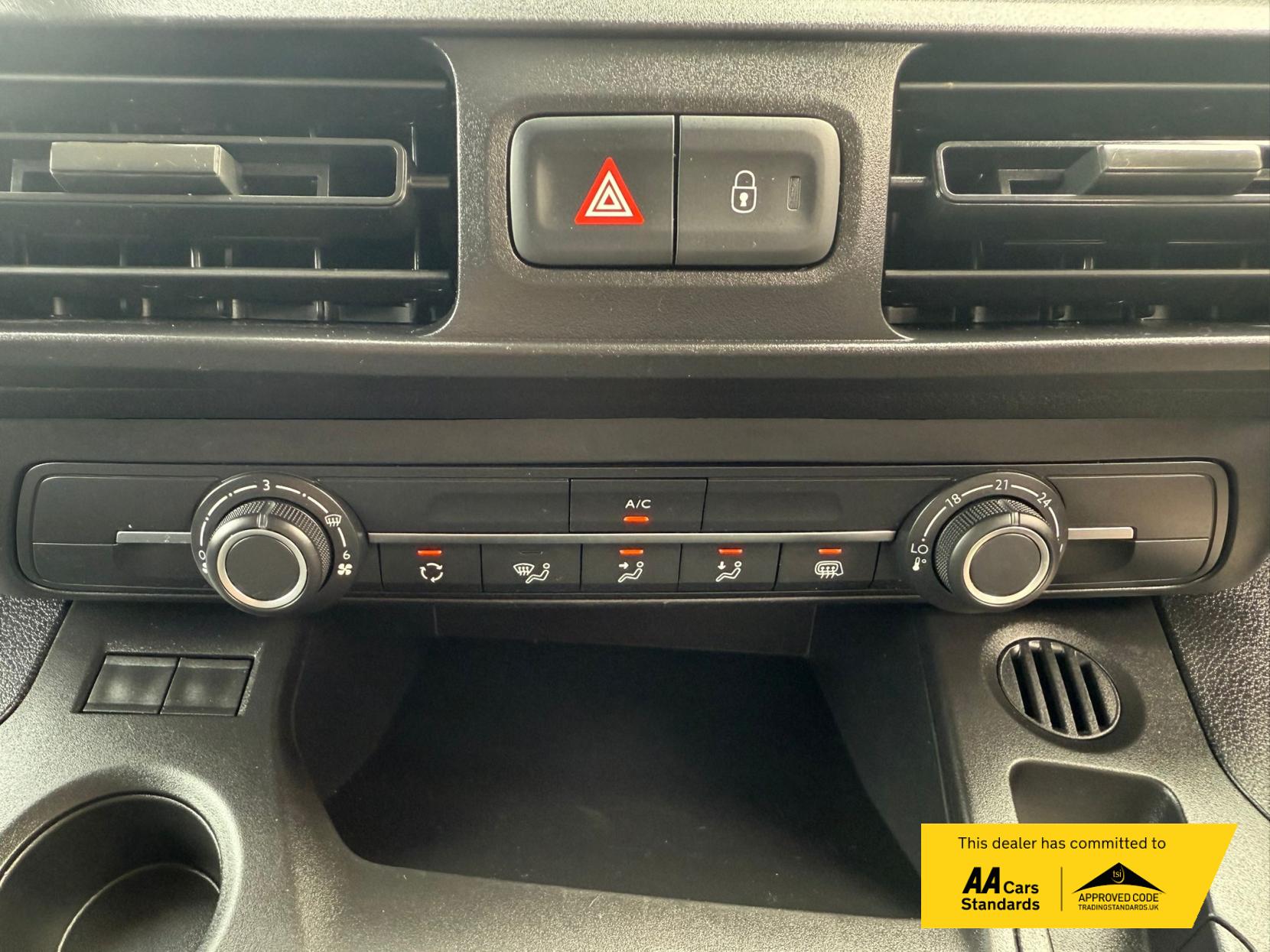 Vauxhall Combo 1.5 Turbo D 2300 Sportive Panel Van 4dr Diesel Manual L1 H1 Euro 6 (100 ps)
