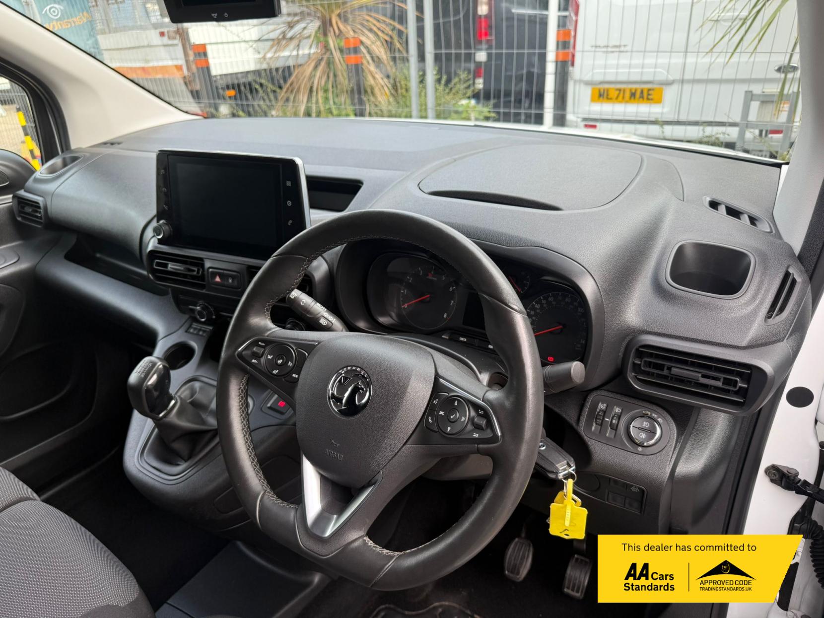 Vauxhall Combo 1.5 Turbo D 2300 Sportive Panel Van 4dr Diesel Manual L1 H1 Euro 6 (100 ps)