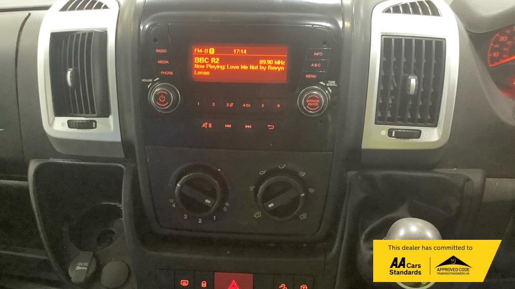 Fiat Ducato 2.0 MultiJetII 35 Panel Van 5dr Diesel Manual M H2 Euro 6 (s/s) (115 ps)