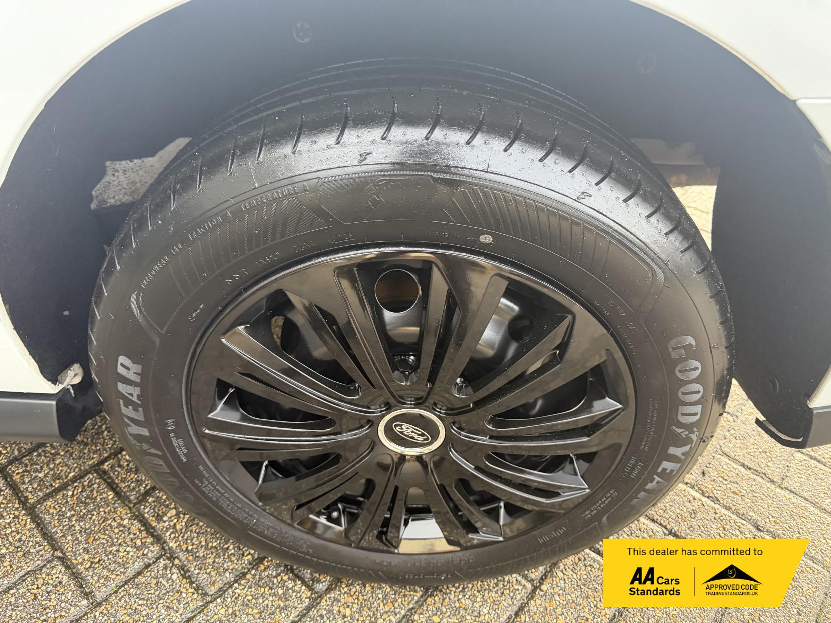 Ford Transit Connect 1.5 240 EcoBlue Trend Panel Van 5dr Diesel Manual L2 Euro 6 (s/s) (100 ps)