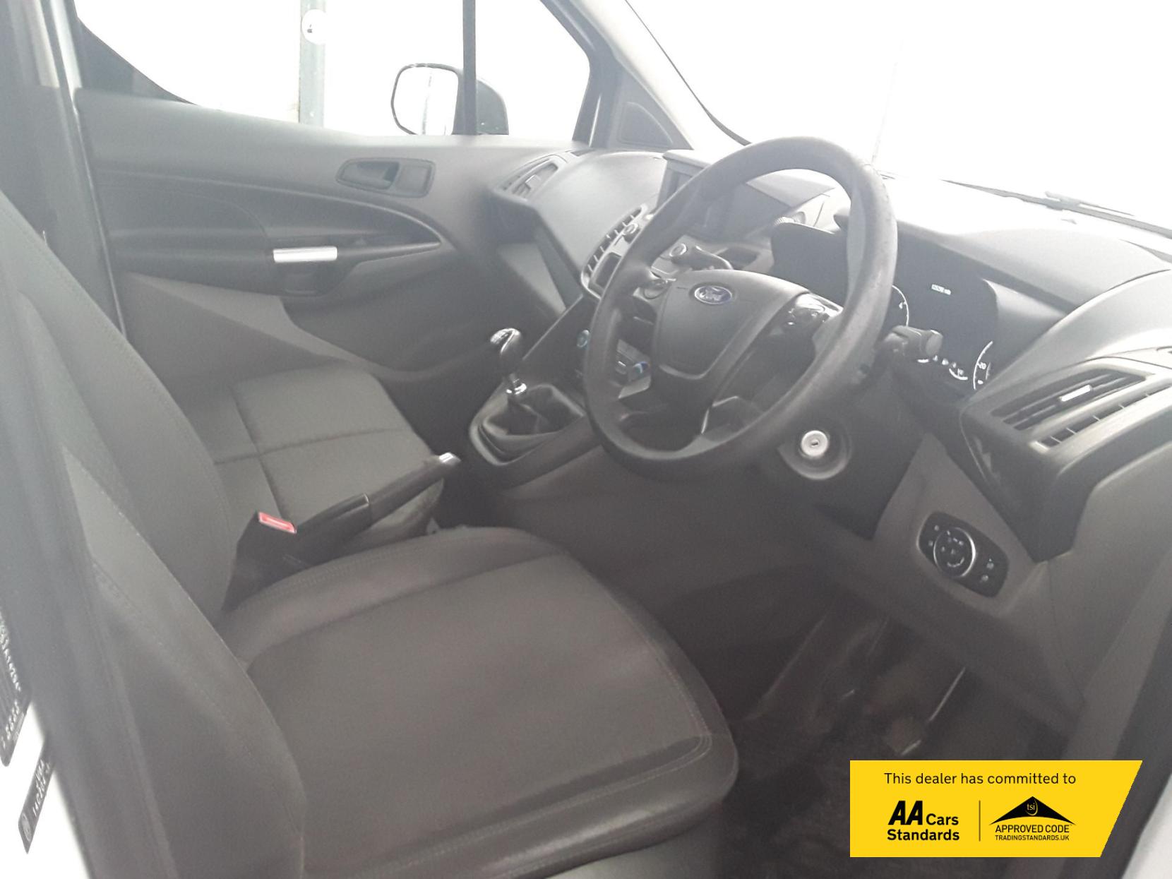 Ford Transit Connect 1.5 240 EcoBlue Trend Panel Van 5dr Diesel Manual L2 Euro 6 (s/s) (100 ps)