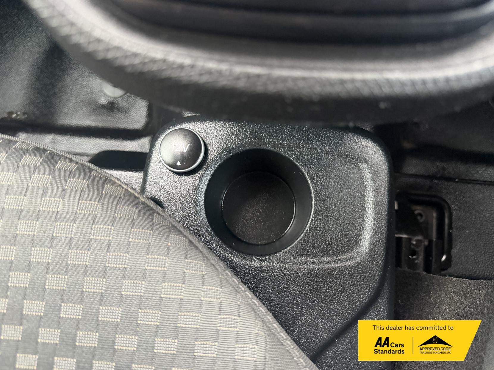 Ford Transit Connect 1.5 240 EcoBlue Trend Panel Van 5dr Diesel Manual L2 Euro 6 (s/s) (100 ps)