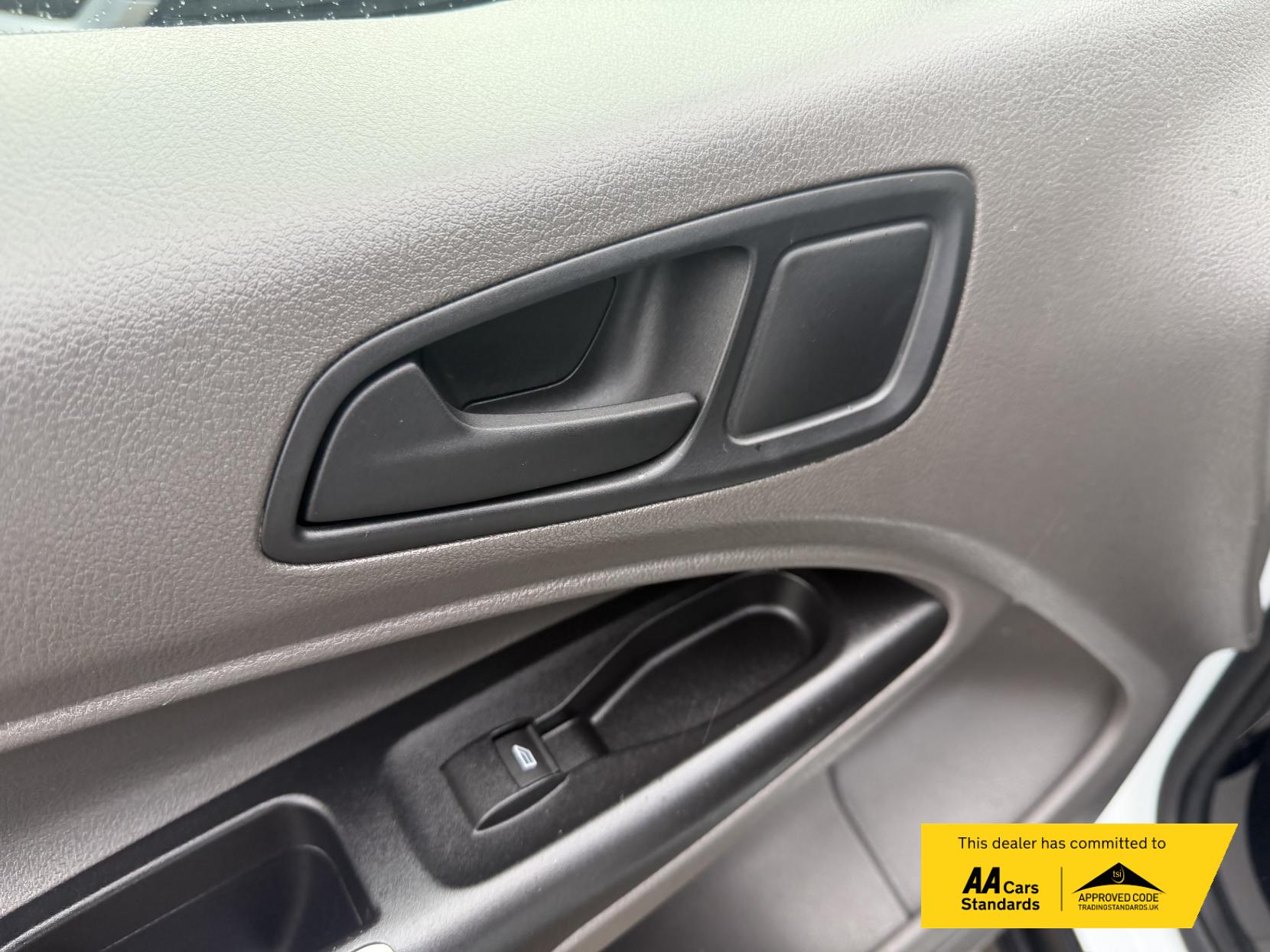 Ford Transit Connect 1.5 240 EcoBlue Trend Panel Van 5dr Diesel Manual L2 Euro 6 (s/s) (100 ps)