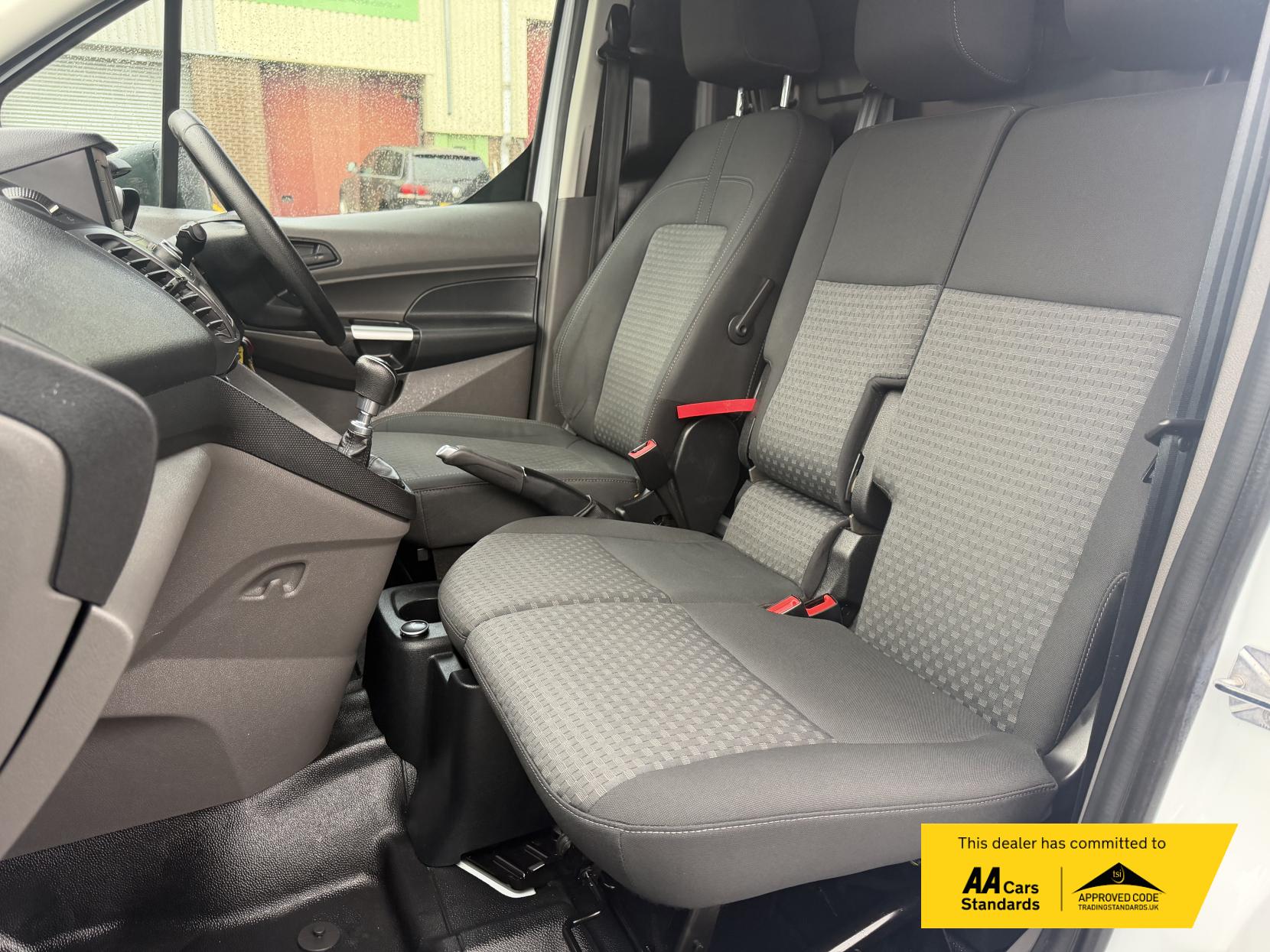 Ford Transit Connect 1.5 240 EcoBlue Trend Panel Van 5dr Diesel Manual L2 Euro 6 (s/s) (100 ps)