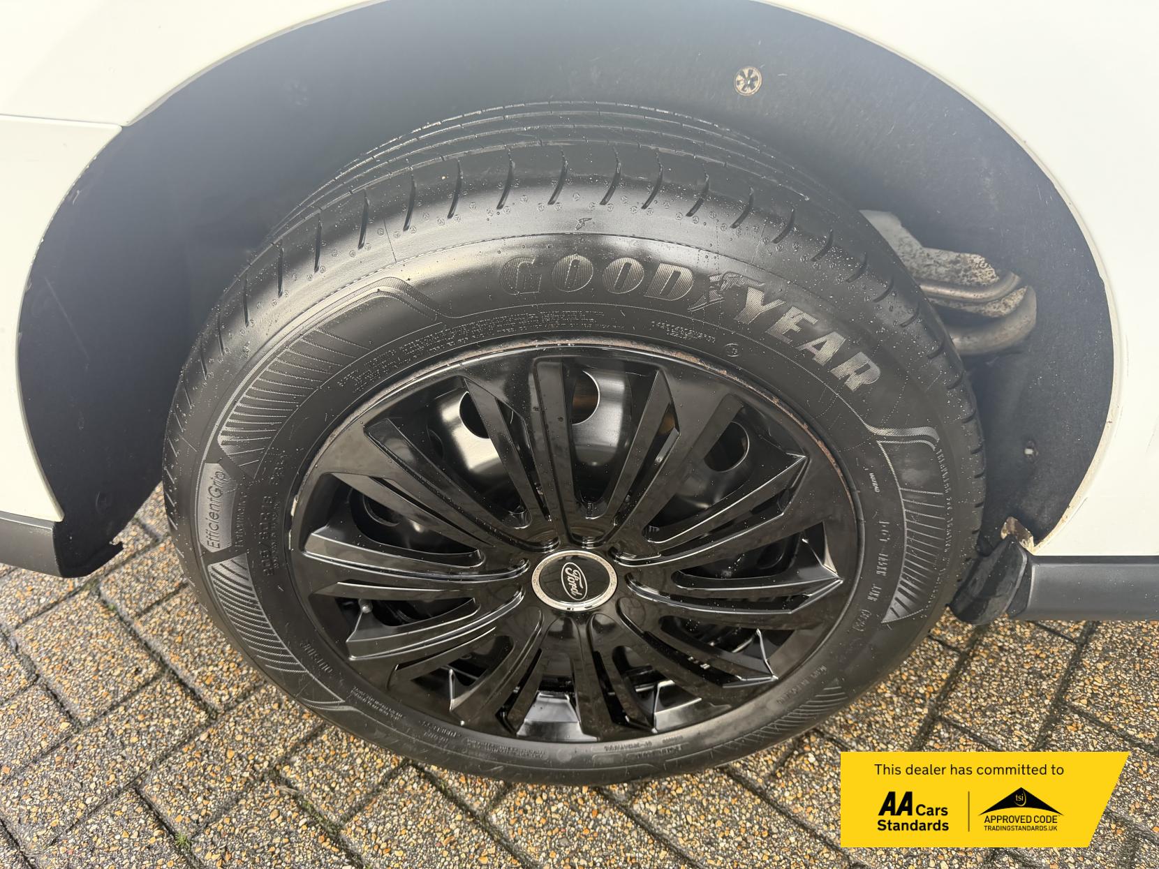 Ford Transit Connect 1.5 240 EcoBlue Trend Panel Van 5dr Diesel Manual L2 Euro 6 (s/s) (100 ps)