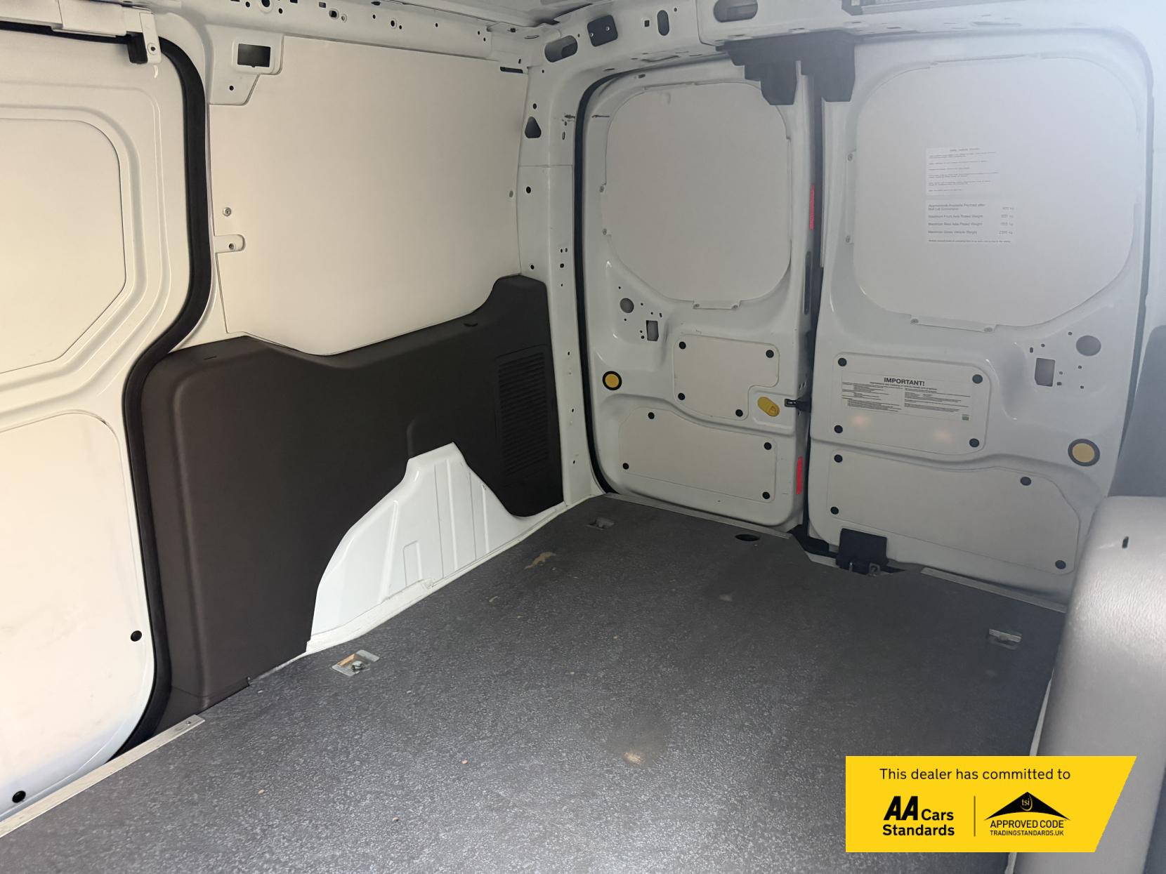 Ford Transit Connect 1.5 240 EcoBlue Trend Panel Van 5dr Diesel Manual L2 Euro 6 (s/s) (100 ps)
