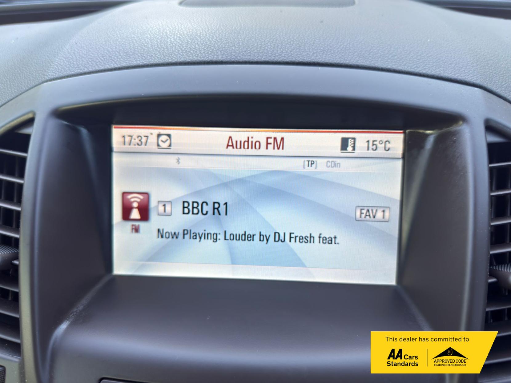 2009 Vauxhall Insignia 2.0T Elite Nav Hatchback 5dr Petrol Manual Euro 5 (220 ps) - Thumbnail 31