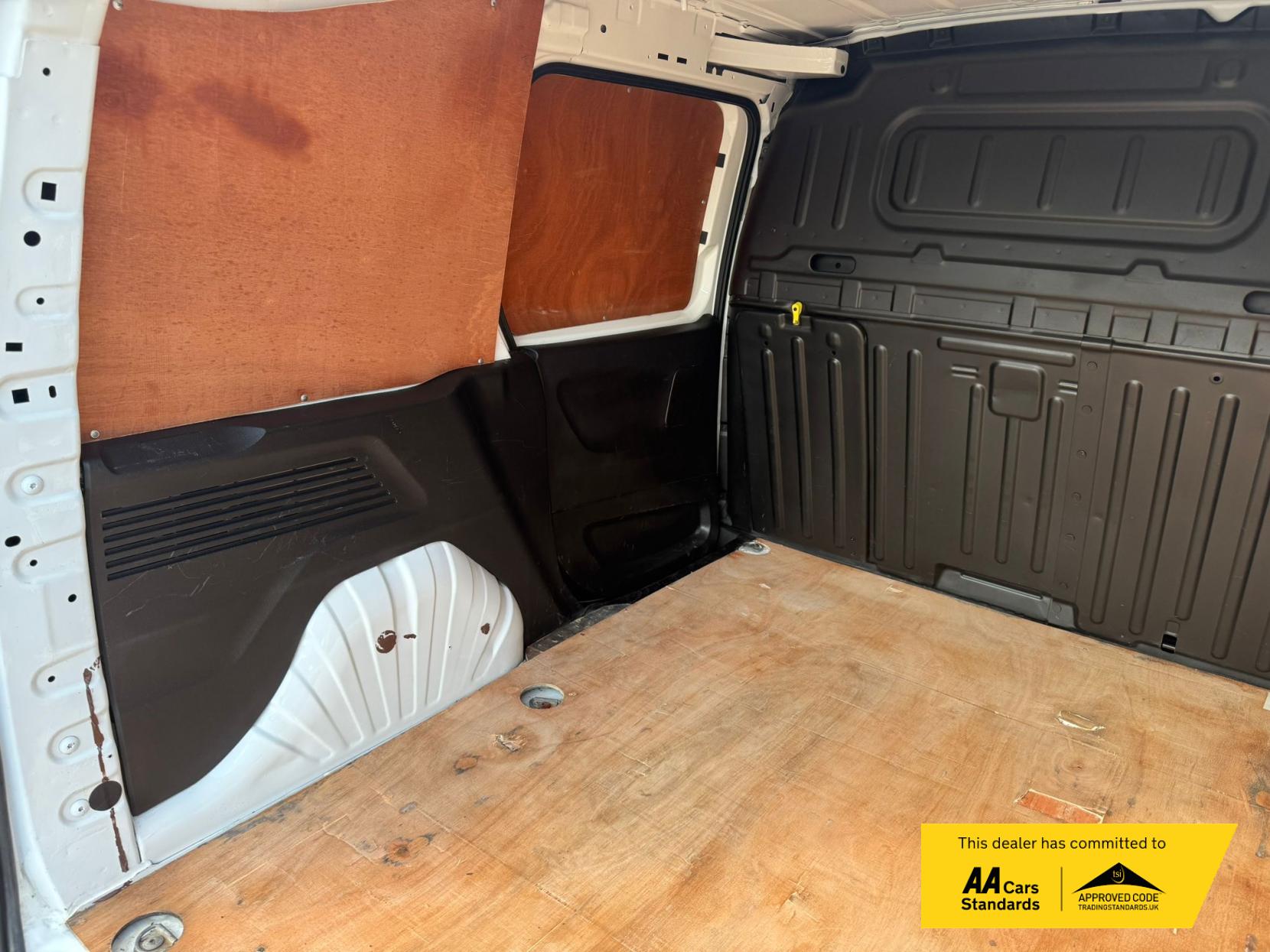 Peugeot Partner 1.5 BlueHDi 650 Professional Premium Standard Panel Van 5dr Diesel Manual SWB Euro 6 (75 bhp)