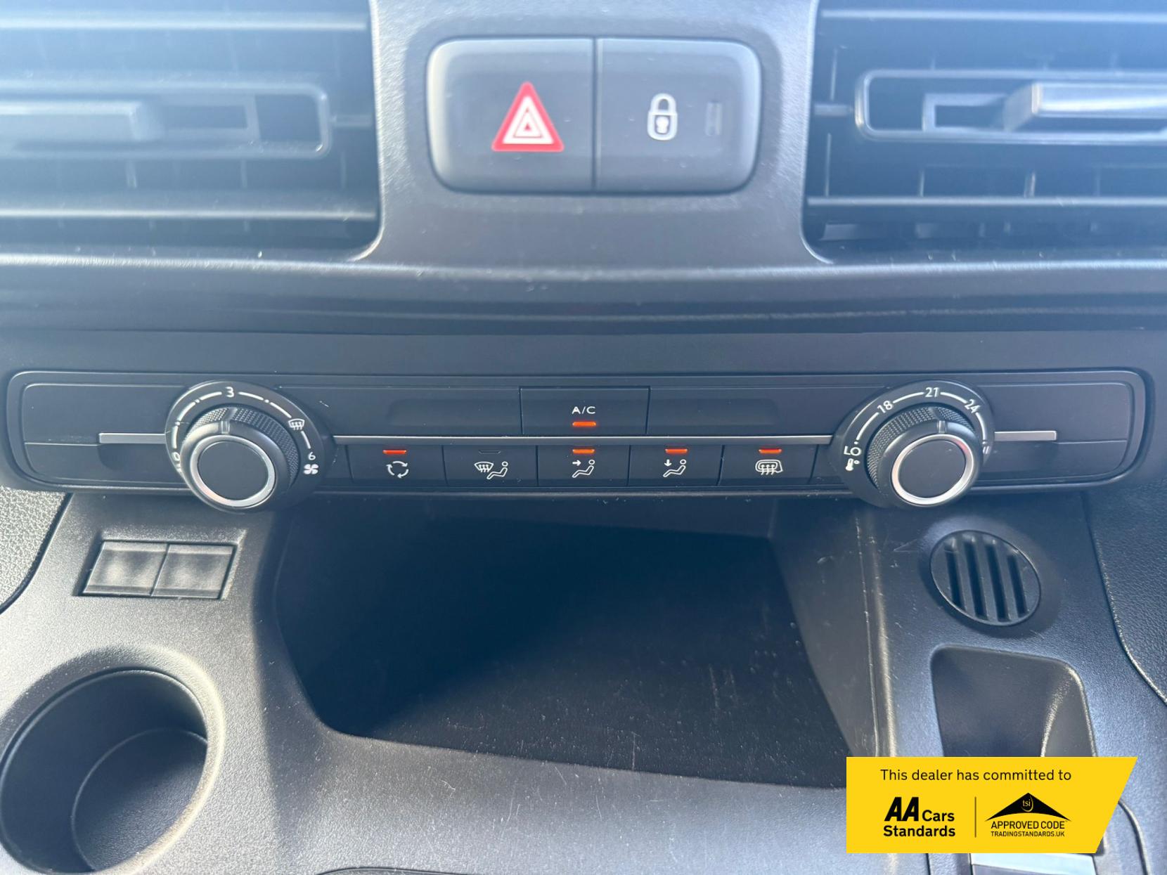 Peugeot Partner 1.5 BlueHDi 650 Professional Premium Standard Panel Van 5dr Diesel Manual SWB Euro 6 (75 bhp)