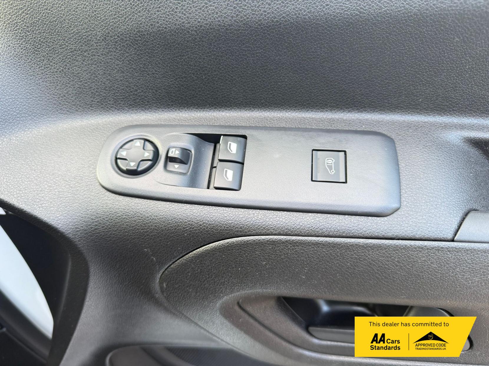 Peugeot Partner 1.5 BlueHDi 650 Professional Premium Standard Panel Van 5dr Diesel Manual SWB Euro 6 (75 bhp)